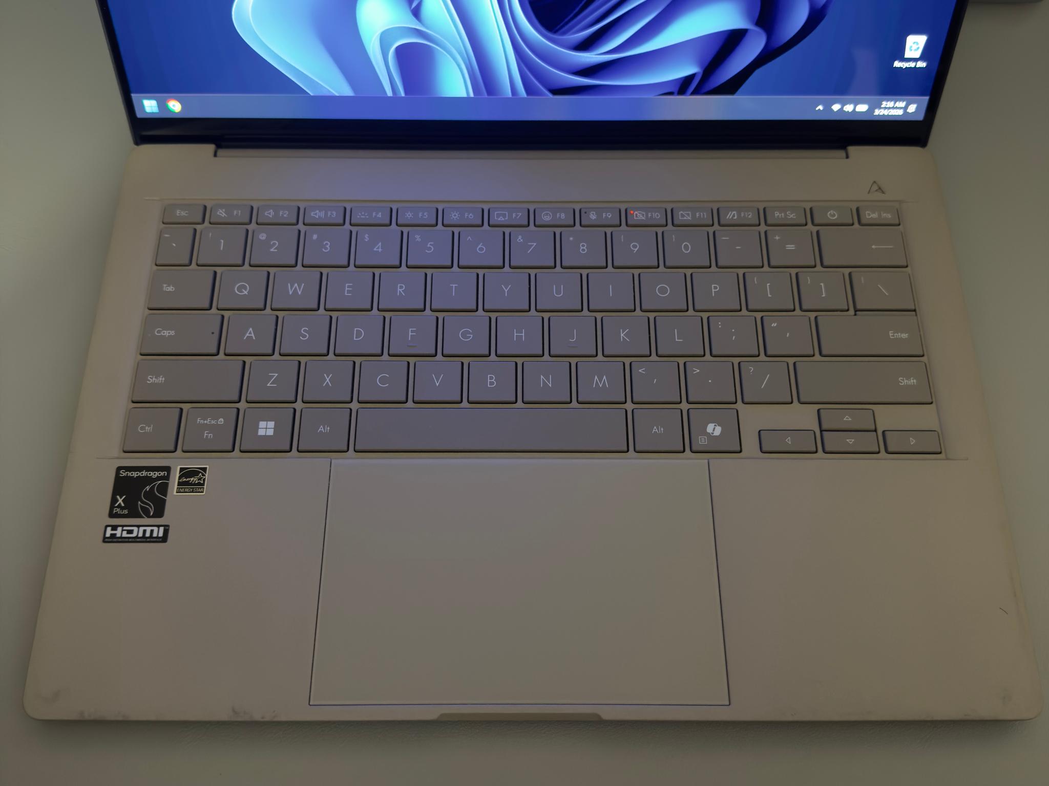 ASUS Zenbook OLED