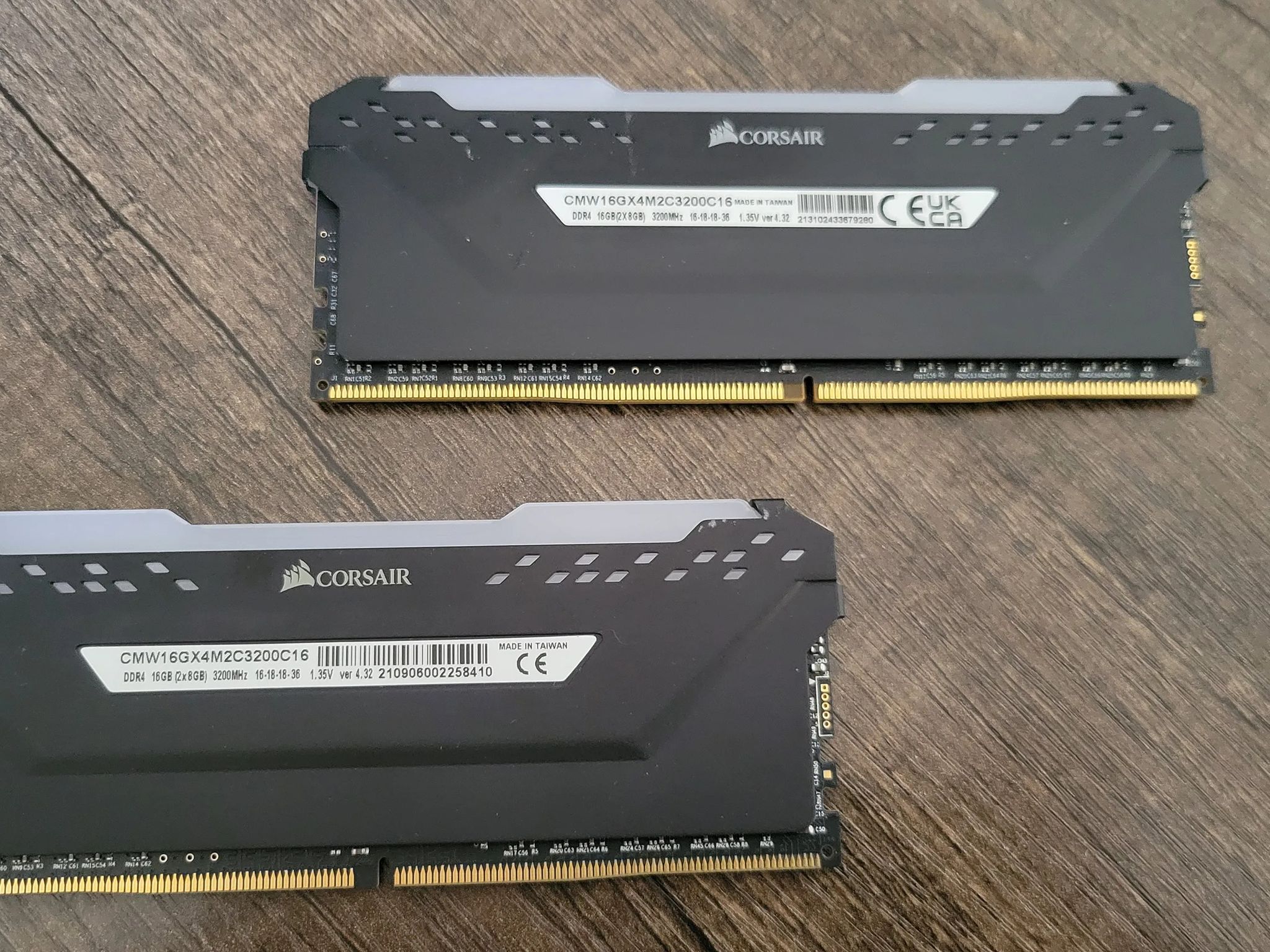 Another Corsair vengeance RGB Pro 16GB (2 x 8GB) DDR4 3200 (PC4 25600) CAS latency 16, PC425600