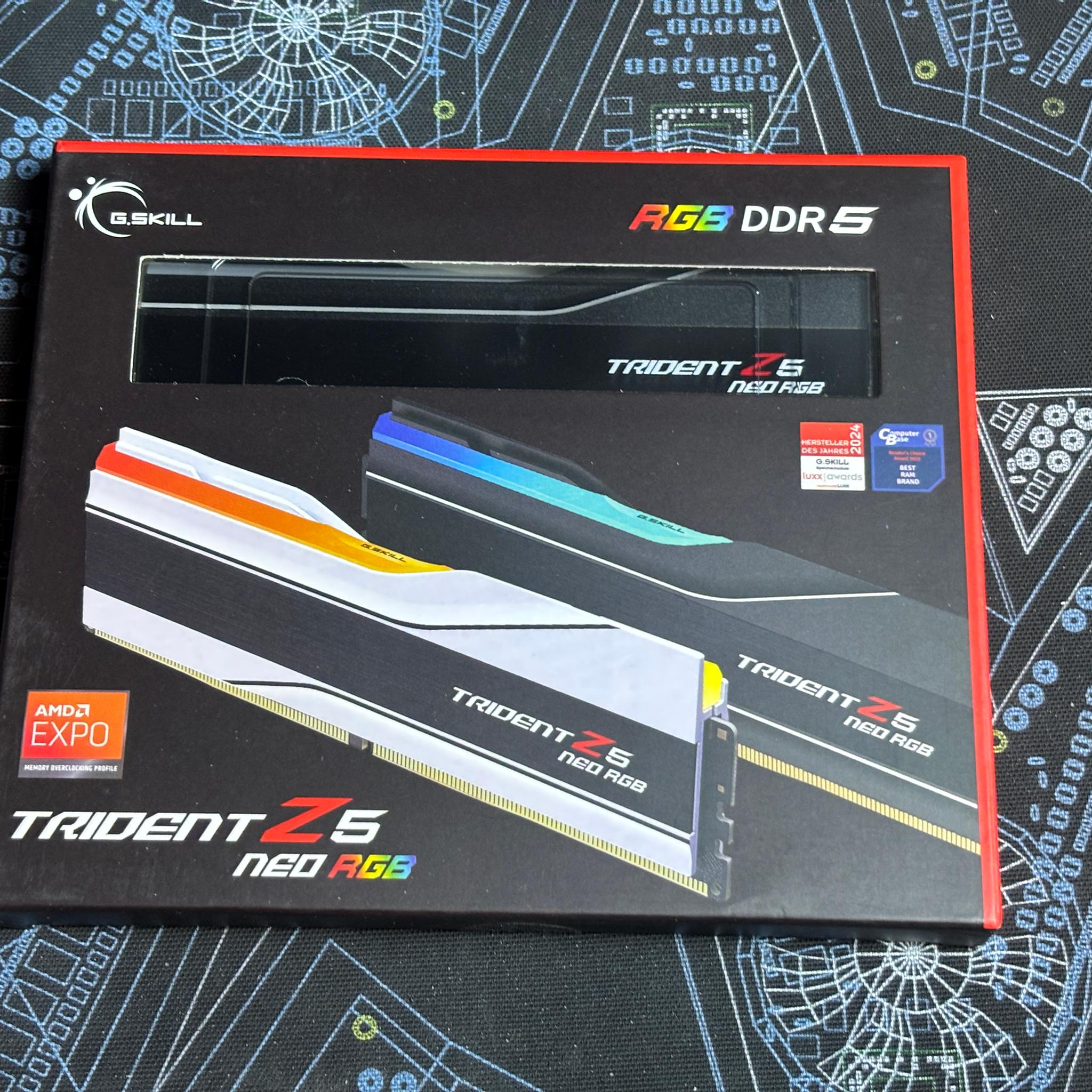 128GB DDR5 6000 CL34 G.SKILL Trident Z5 Neo RGB Series