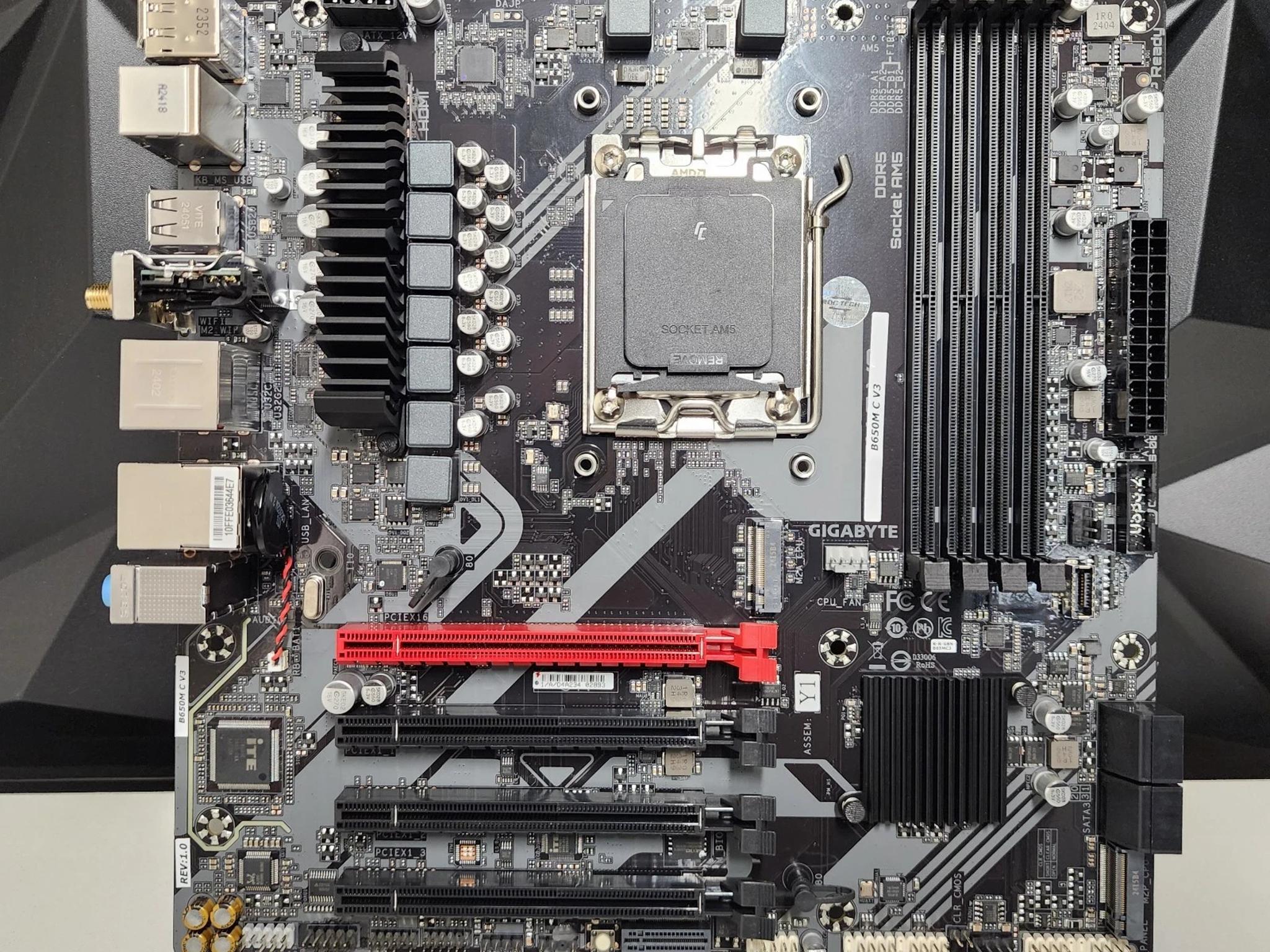 UPDATED BIOS GIGABYTE B650M C V3-Y1 WIFI AM5 DDR5 MATX MOTHERBOARD