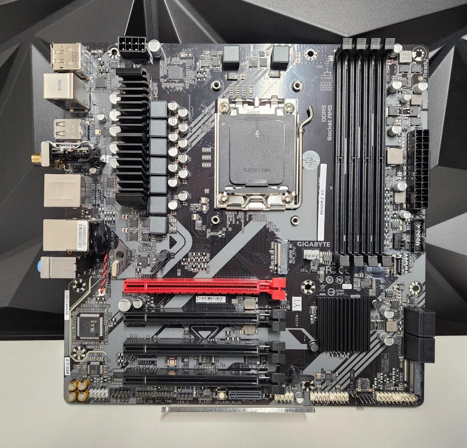 UPDATED BIOS GIGABYTE B650M C V3-Y1 WIFI AM5 DDR5 MATX MOTHERBOARD