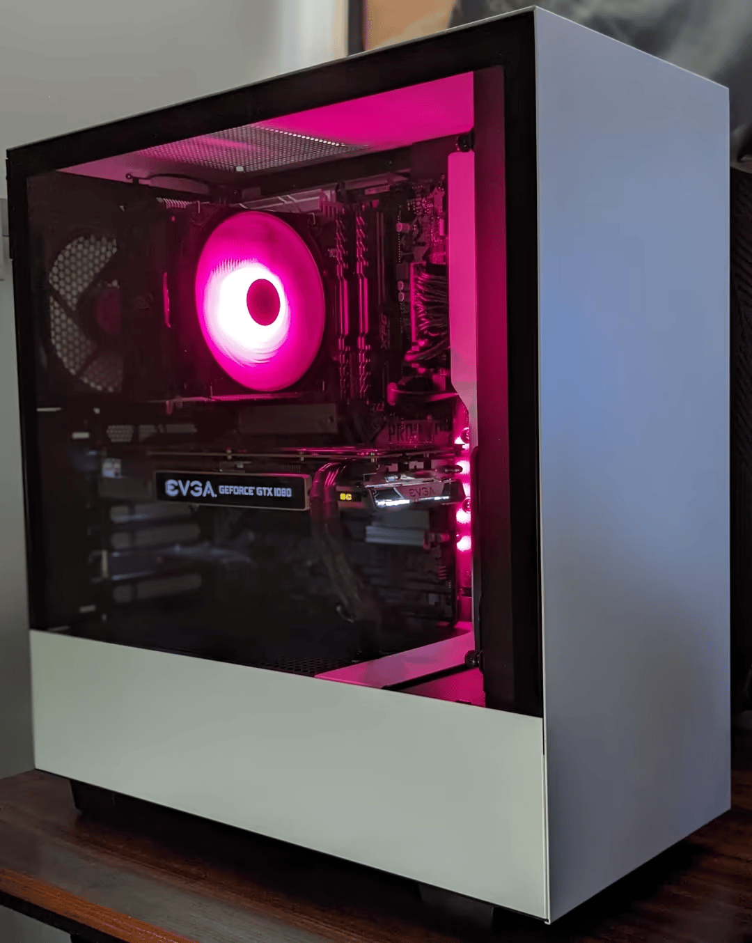 Solid Entry Level Gaming PC: i5-11400F, GTX 1080, 16GB RAM, Black White & Silver, RGB