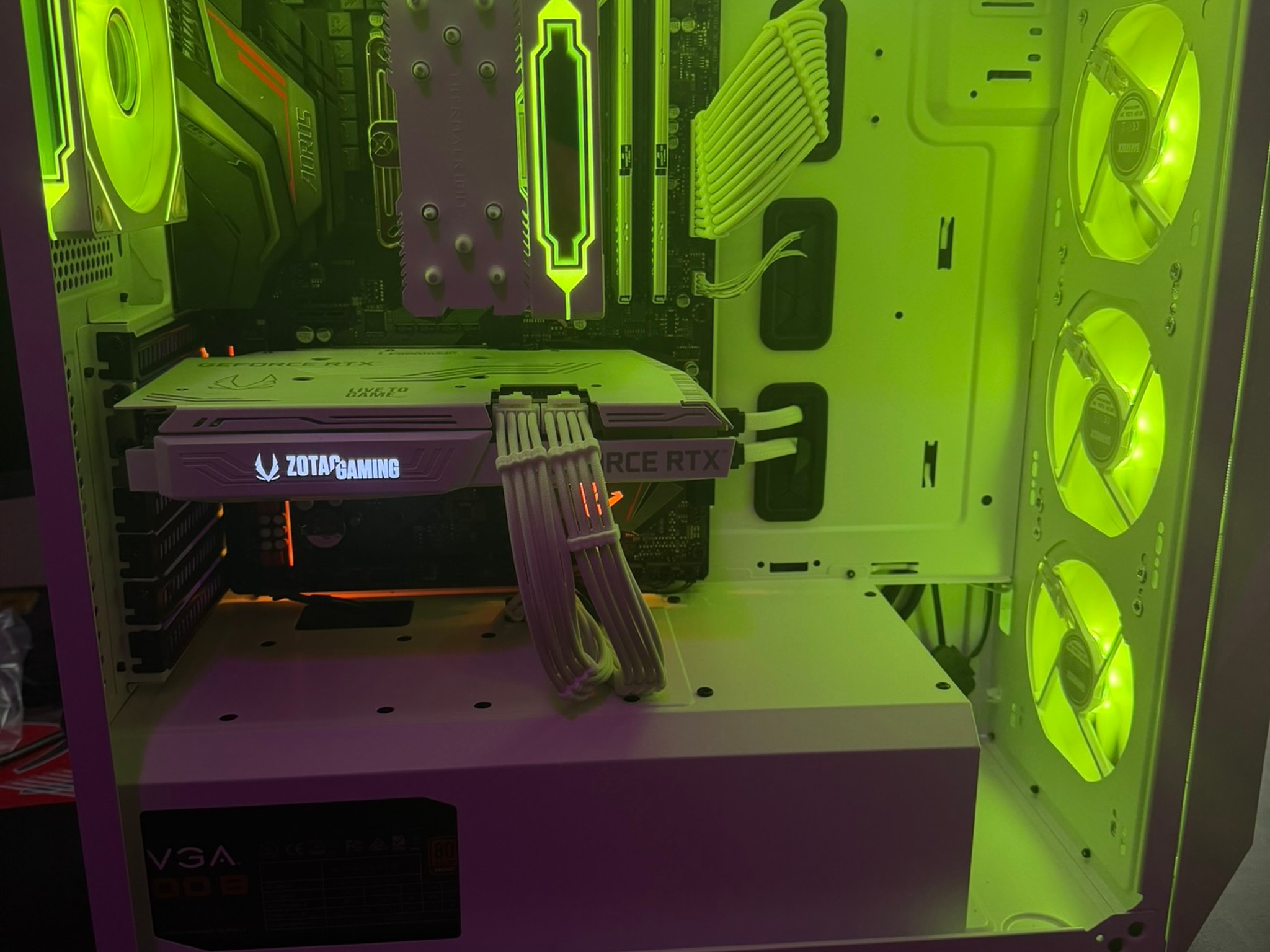 🖥️ Custom White RGB Gaming PC| 7 5800X |  RTX 3060 Ti  | 32GB RAM  |  Ultra-Cooled | 🖥️