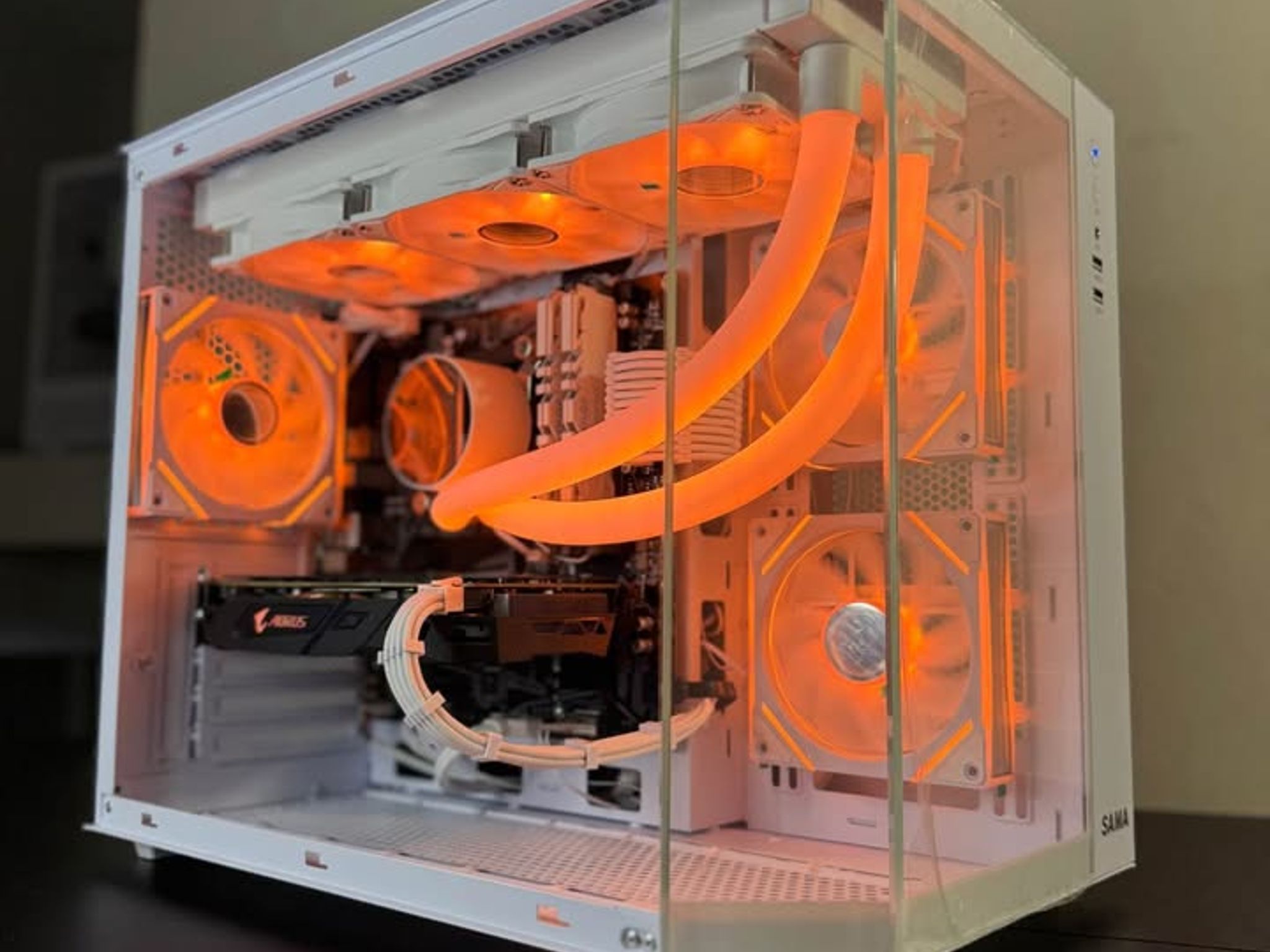 🏷️R5-5500|Aorus Radeon RX 580 8GB|16GB RAM|500GB SSD|WIFI|ARGB Fans