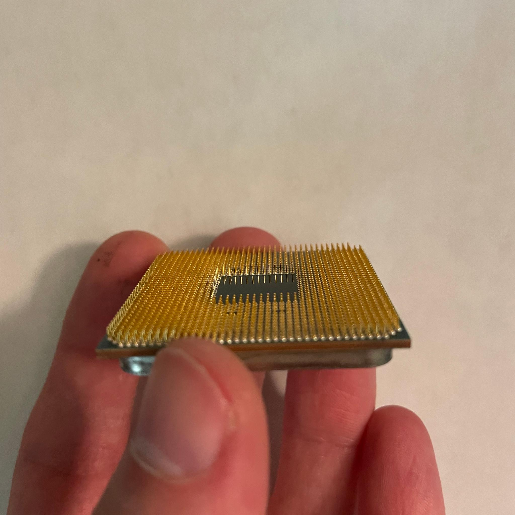 AMD Ryzen 5 5600x, R5-5600x 3.7GHz 6 Core 12 Threads, Socket AM4, 65W Cpu With Factory Box & Cooler