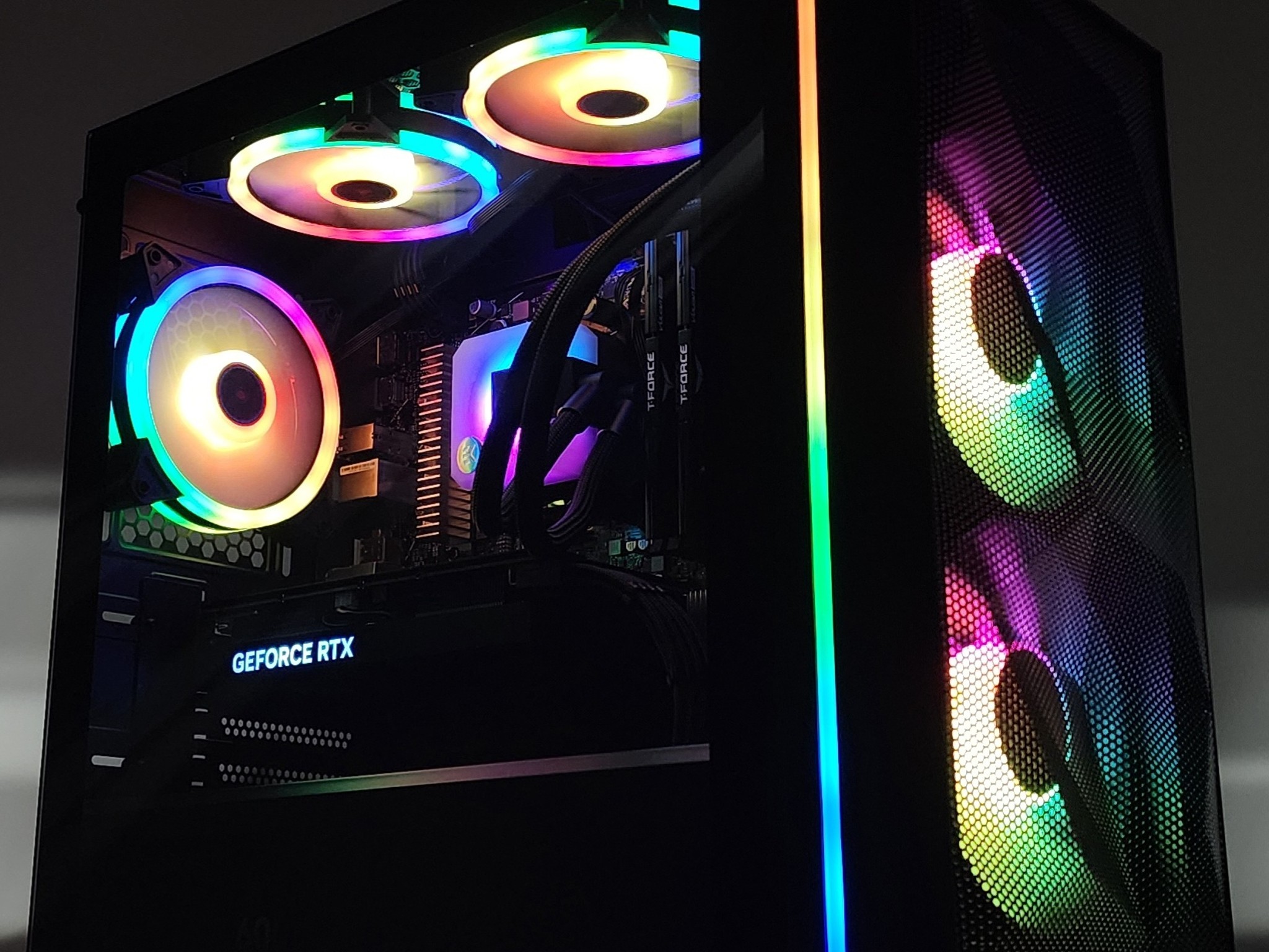 Gaming PC Ryzen 5 8500G 16GB RAM 1TB SSD RTX 4060 Ti 8GB Windows 11 Computer