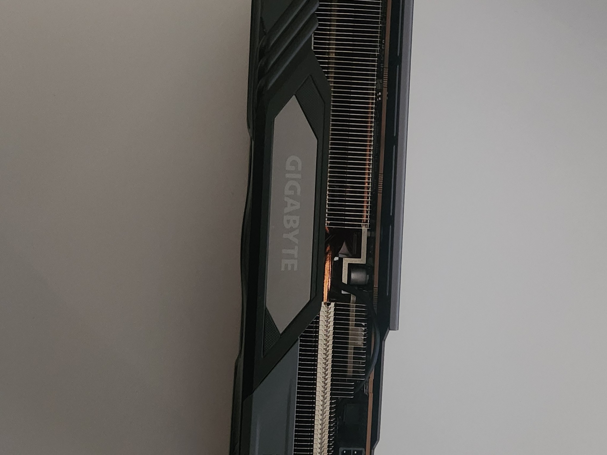 Radeon RX 7800xt GIGABYTE GAMING OC 16gb VRAM + CABLE EXTENSIONS