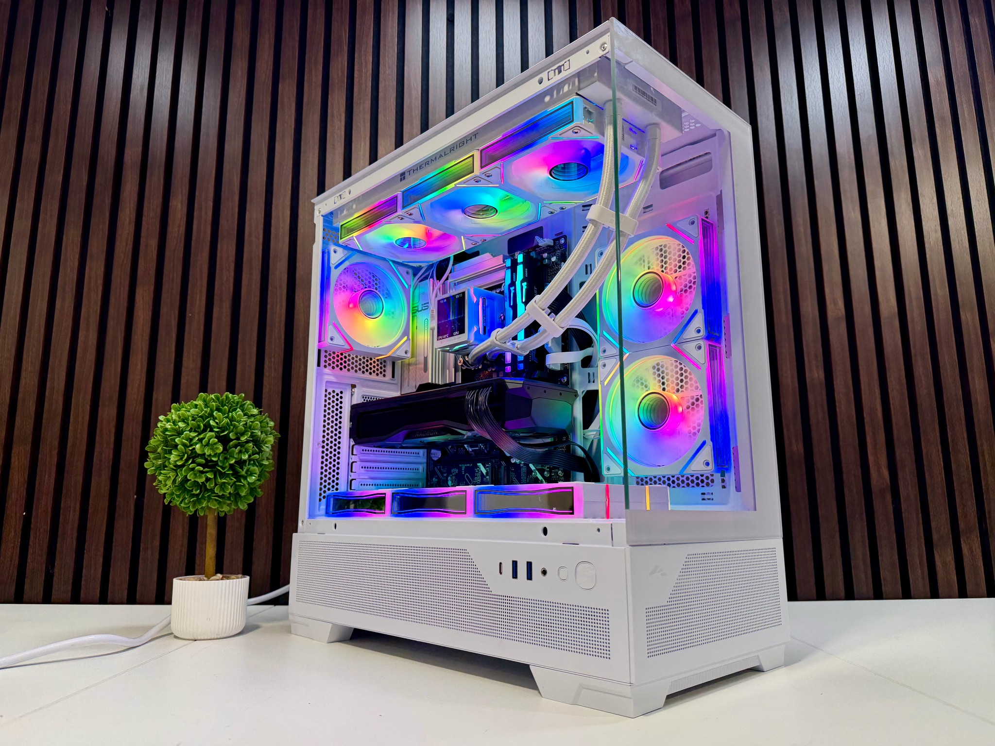 RX 7900XT (20gb Vram) | Intel Ultra 9 285K | 32GB DDR5  | 2TB M.2 | 850 Watt Gold PSU | LCD AIO