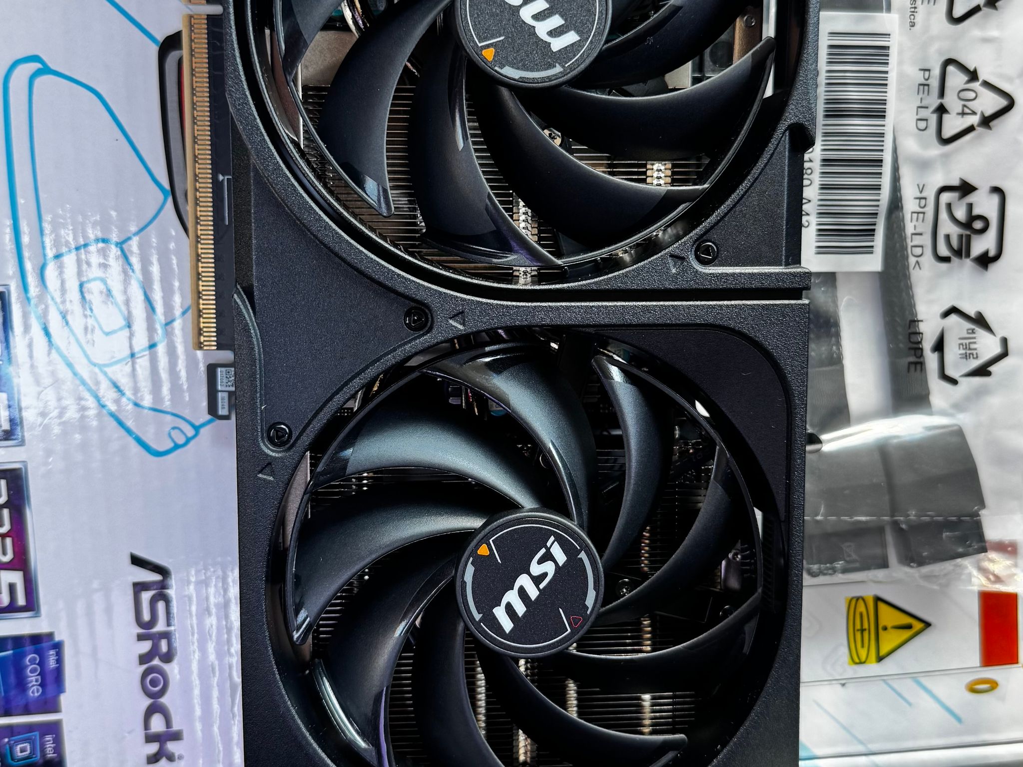 MSI GeForce RTX 5070 12G SHADOW 2X OC
