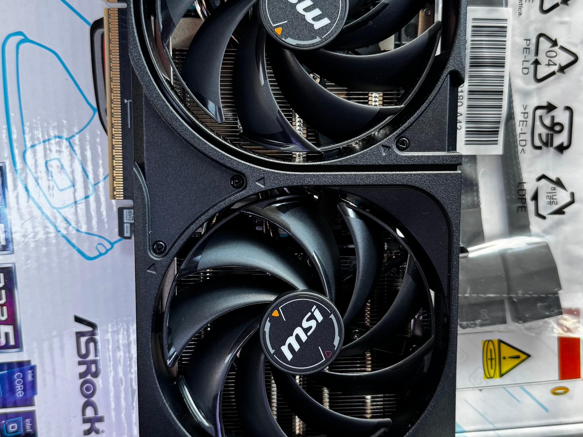 MSI GeForce RTX 5070 12G SHADOW 2X OC