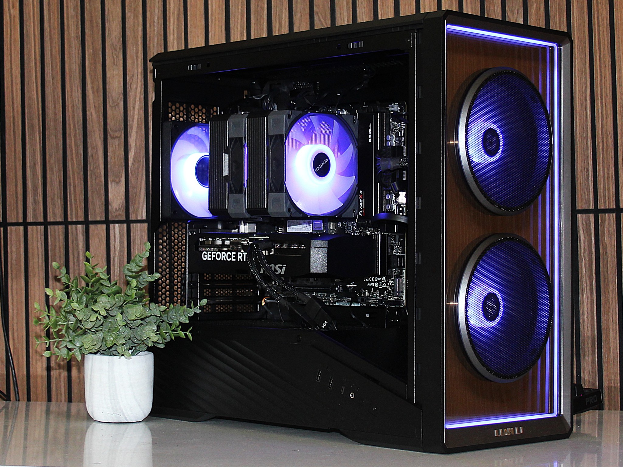 RTX 5070 12GB | 7500X3D | DDR5 | NVME  | Lian LI  | Windows 11 | WIFI | 750W GOLD