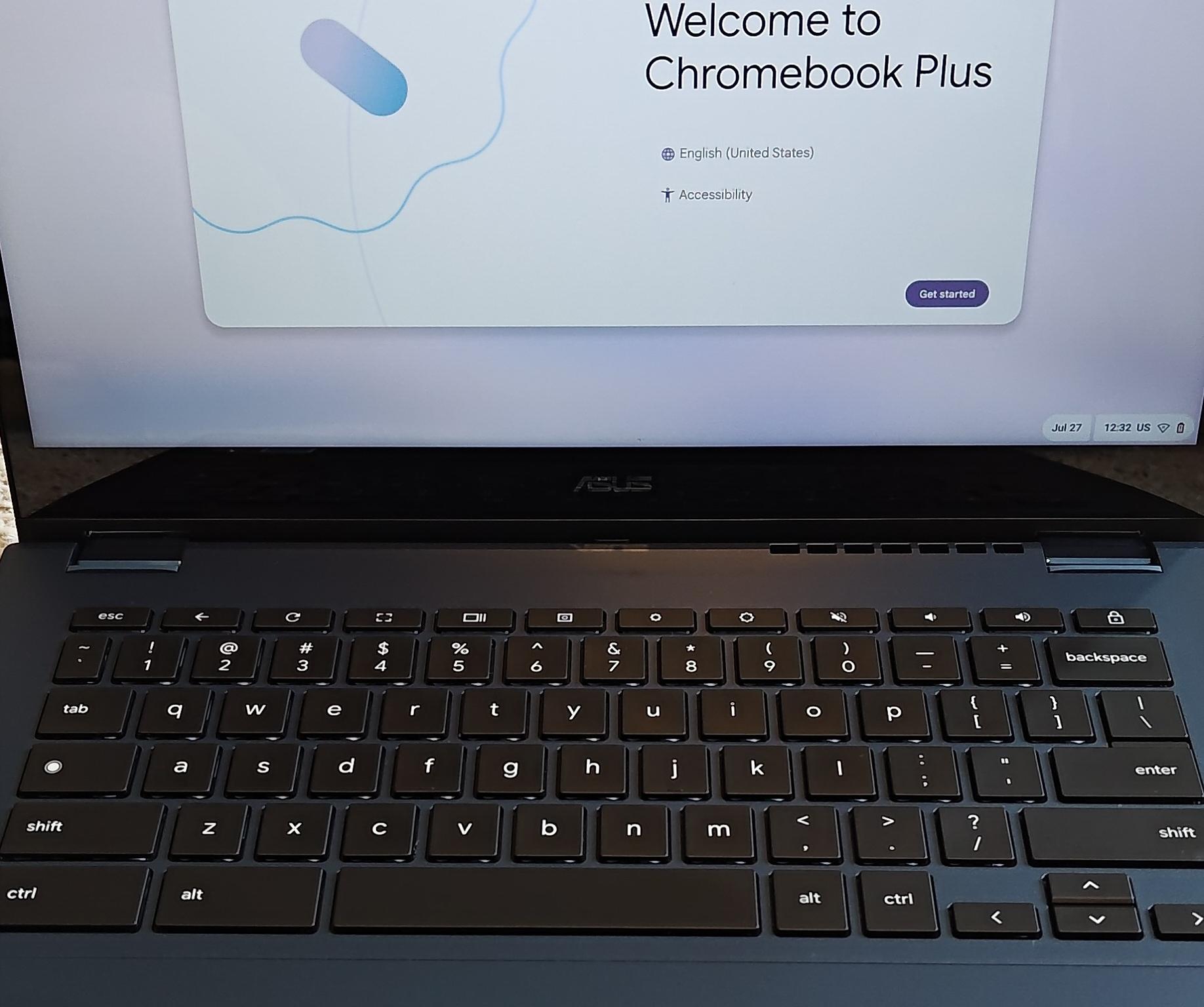 ASUS 14" 2-in-1 Chromebook - AMD Ryzen 3 7320C - 8GB RAM - 128GB SSD - LIKE NEW + FREE SHIPPING!