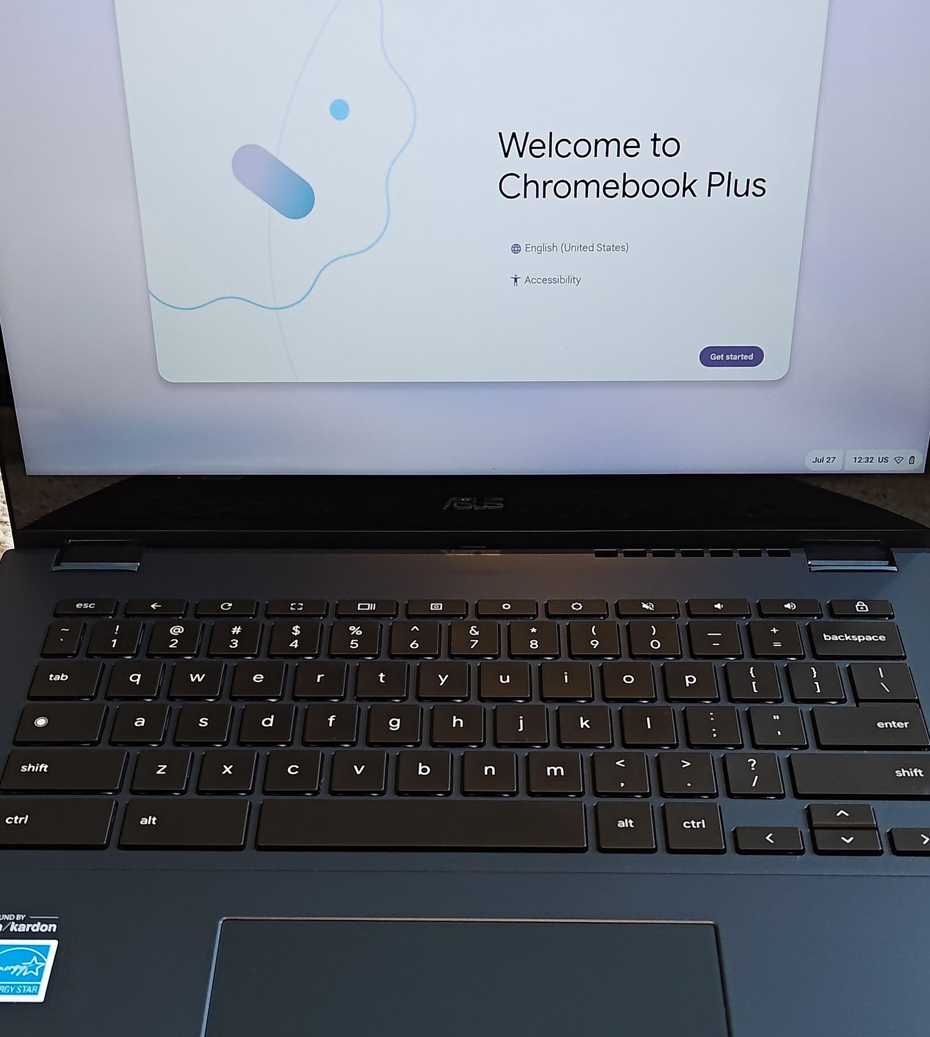 ASUS 14" 2-in-1 Chromebook - AMD Ryzen 3 7320C - 8GB RAM - 128GB SSD - LIKE NEW + FREE SHIPPING!