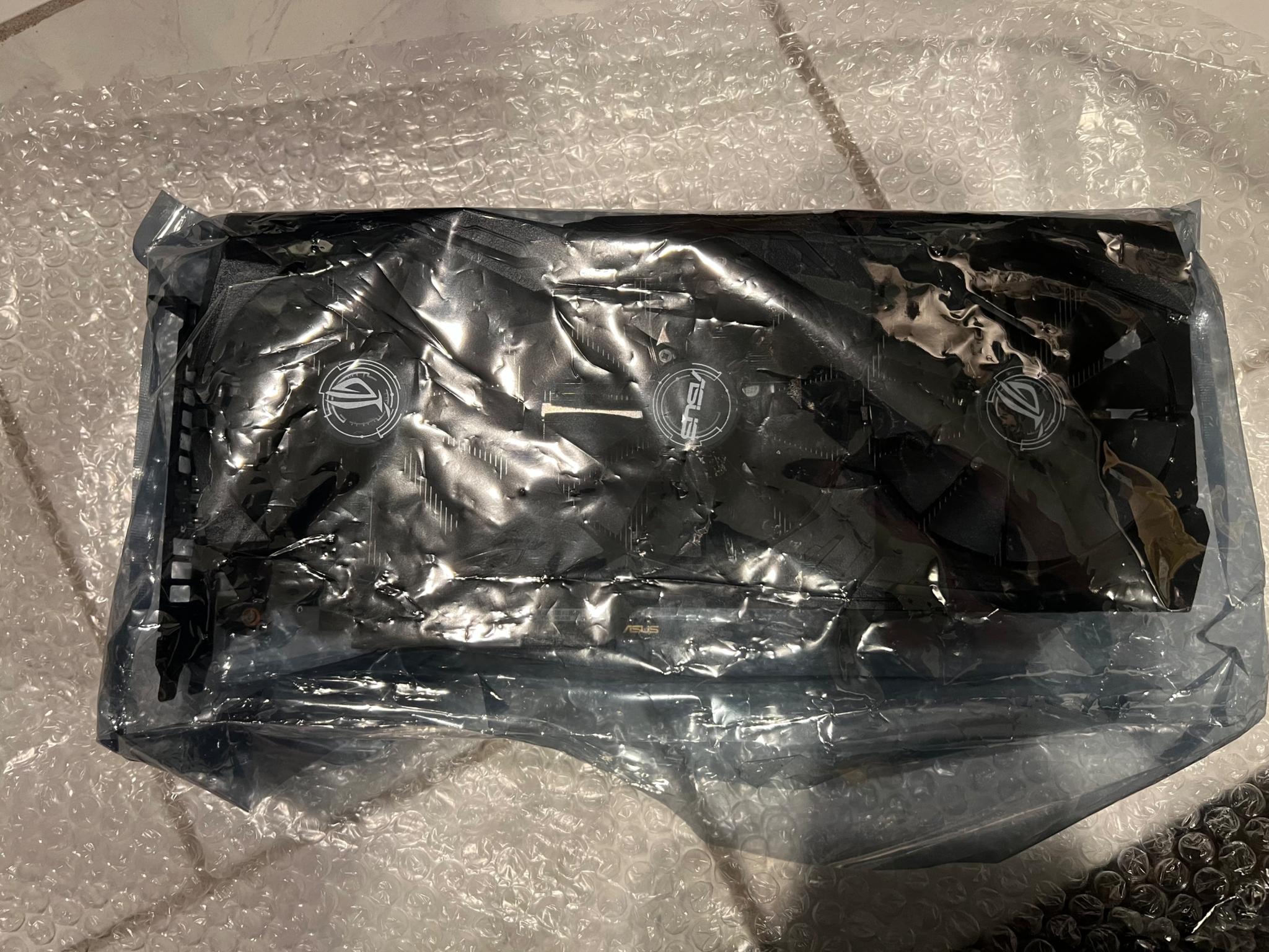 ASUS GeForce RTX 2070 ROG Strix Overclocked Triple-Fan 8GB GDDR6 PCIe 3.0 Graphics Card