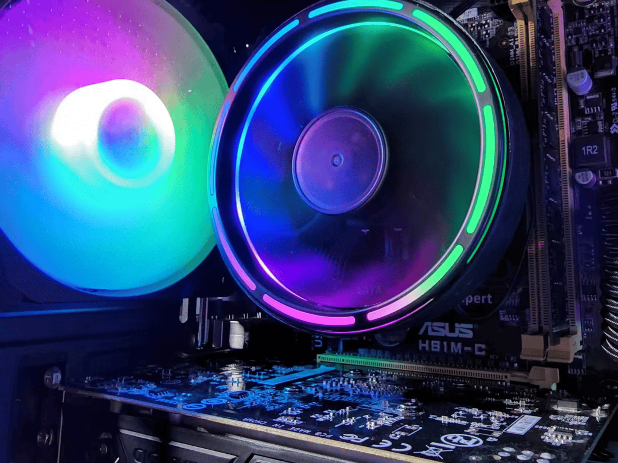 GreyScaled | i5 4590S - GTX 1050TI - 120GB SSD 1TB HDD 