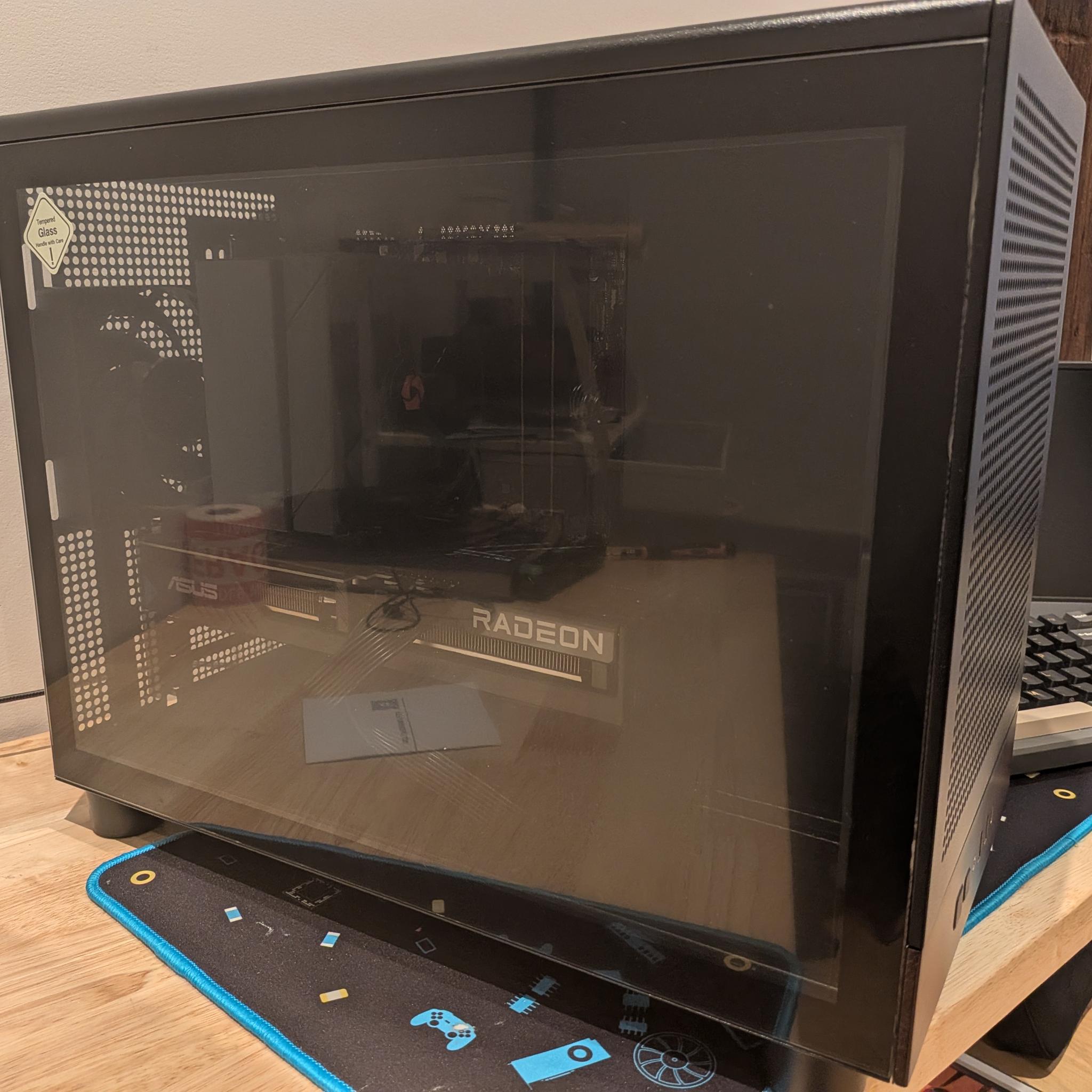 1440p Blackout - RX 9070 GRE, Ryzen 5 7500X3D, 32 GB DDR5 RAM, 2TB NVMe SSD, SteamOS