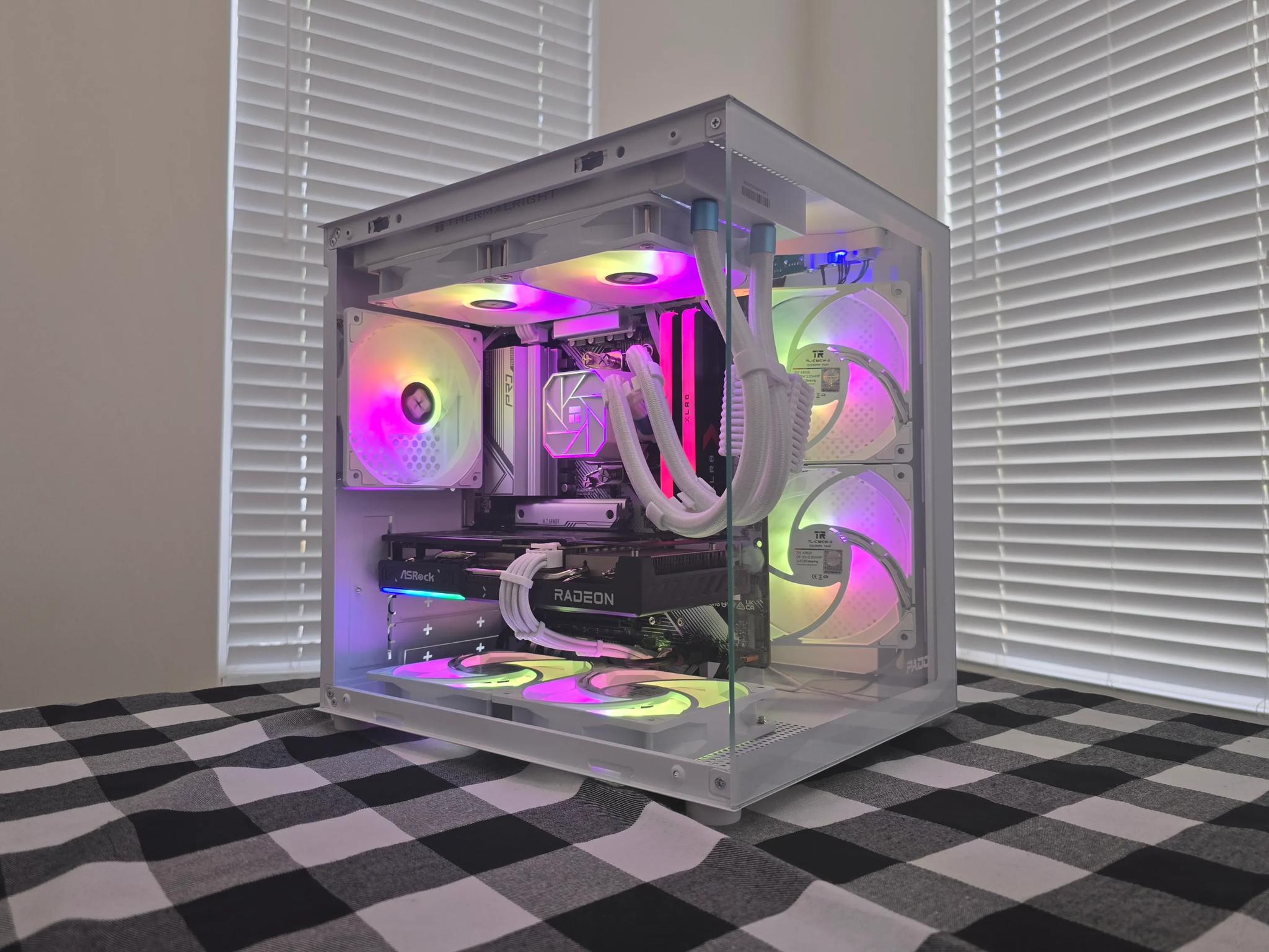 🧙🔮 MODERN MAGIC 🔮🧙 | 9060 XT 16 GB | Ryzen 5 7600x | 32 GB DDR5 | 1 TB SSD | WiFi Enabled