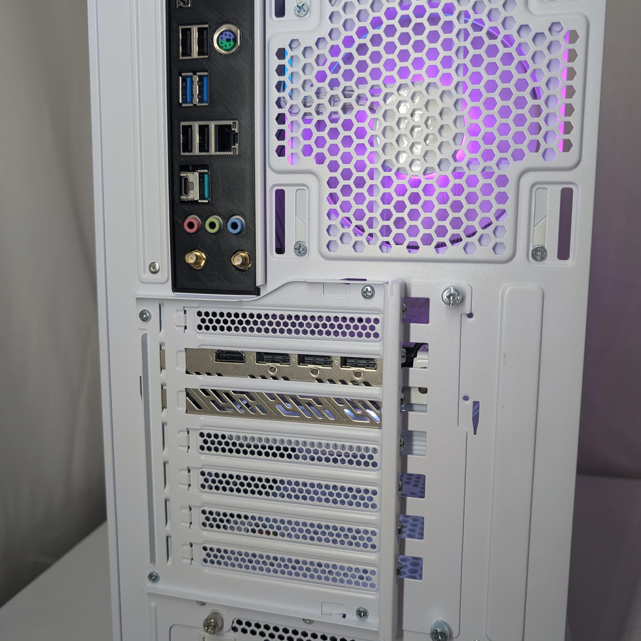 9070XT 16GB | I5 12600KF | 16GB DDR5 | 1TB NVME | 1000W PSU |ALL WHITE