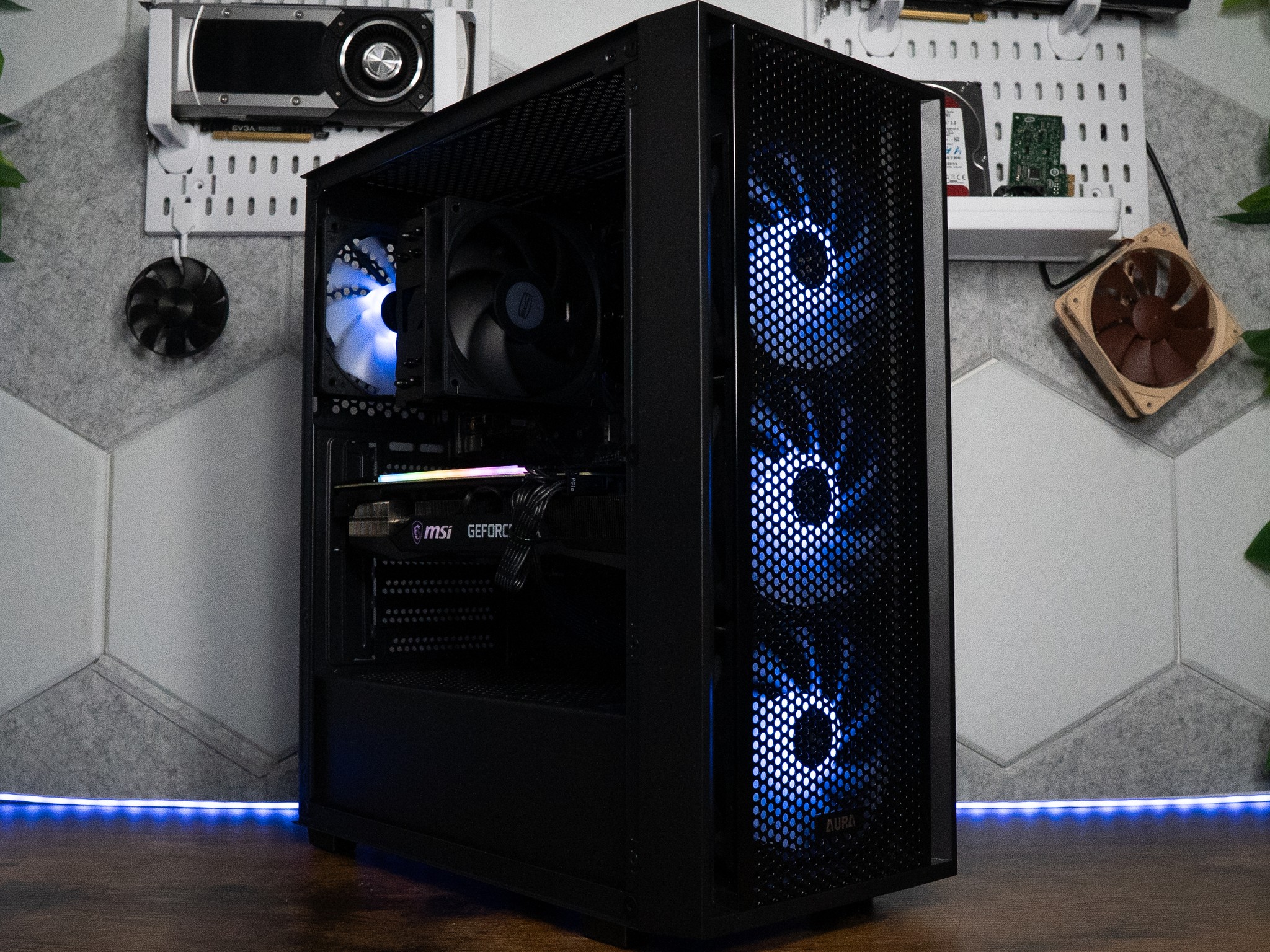 ❇️❇️ | RYZEN 9 3900X | MSI GeForce RTX 3070 Ti 8GB | 32GB DDR4 RAM | 2TB | Y2K Destiny GOLD