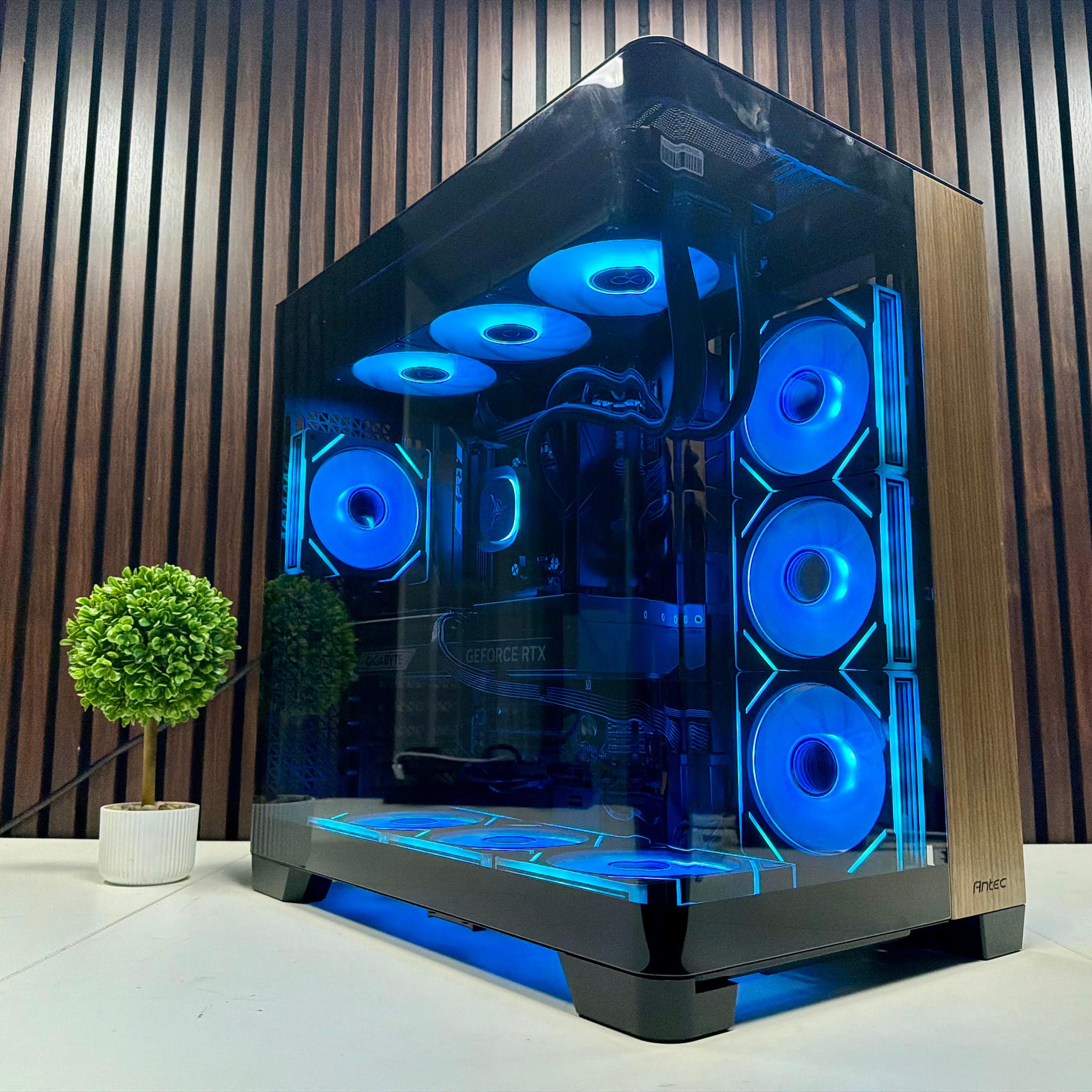 RTX 5070 TI | Ryzen 9800X3D | 32GB DDR5 CL 30 | 2TB M.2 | 1200 Watt Gold PSU | AIO