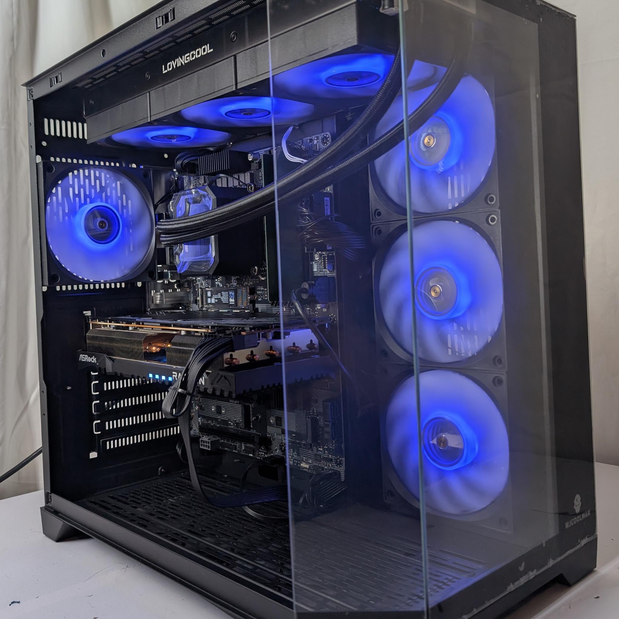 RX 7800XT | CORE ULTRA 5 265KF | 16GB DDR5 | 1TB NVME | 650W