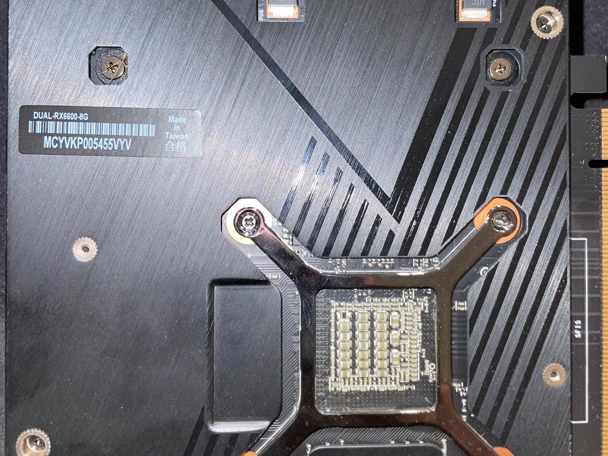 Asus RX 6600 8GB