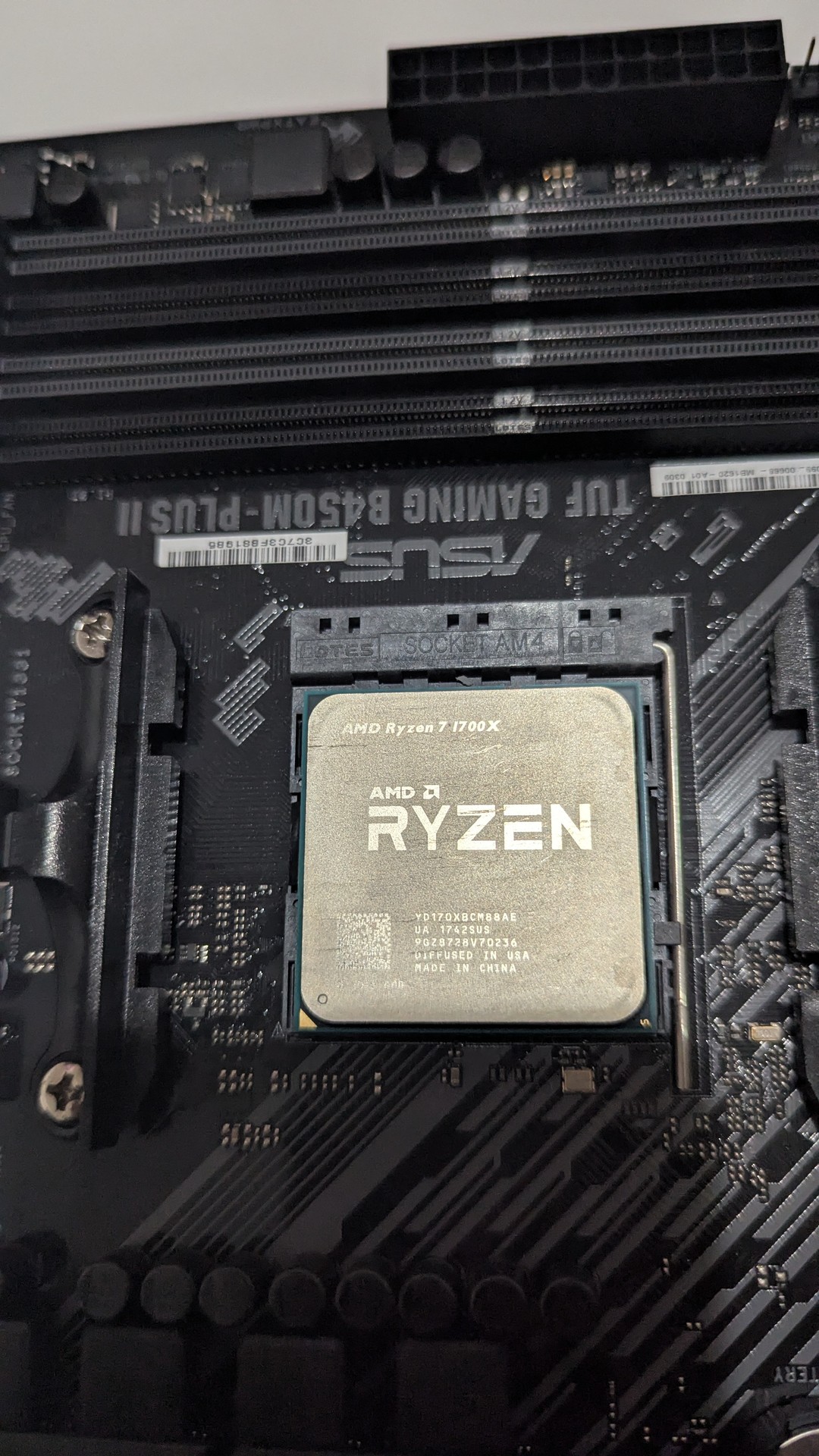 AMD Ryzen 7 1700X TUF GAMING B450M-PLUS II | Jawa