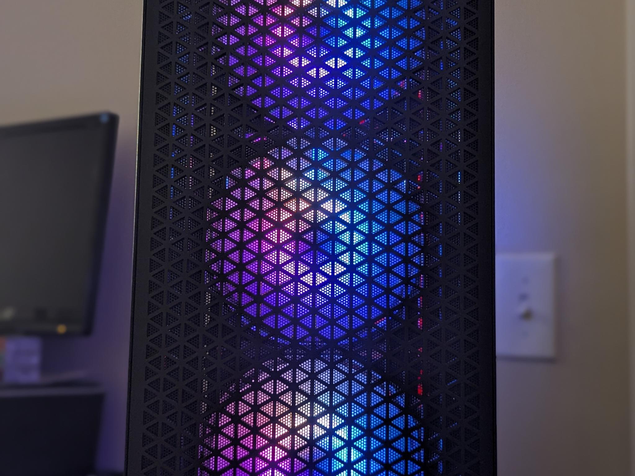 Gaming PC | GTX 1080 | INTEL I7-7700K | 16GB RAM | 512 GB SSD | ARGB | ATX