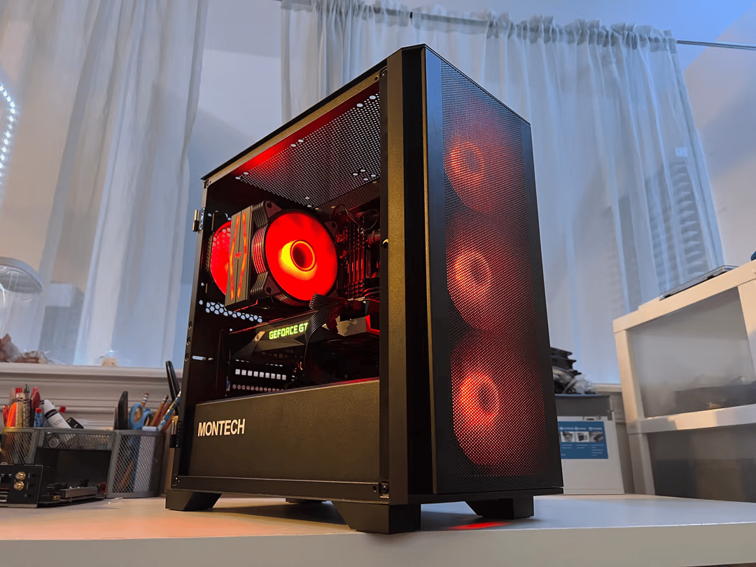 Monty/ I7 9700/ 1080TI 11GB Gaming PC
