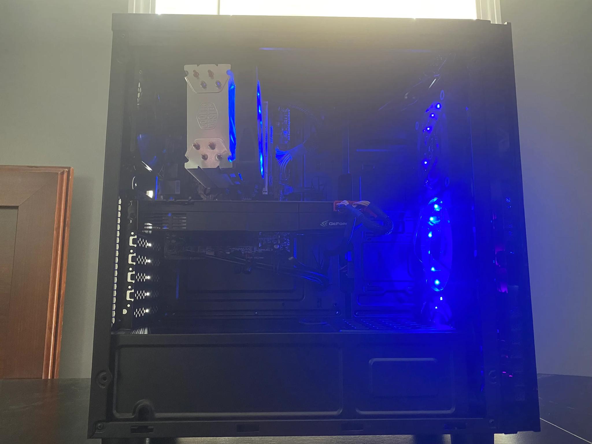 Custom PC GTX 580 AMD Athlon 860K