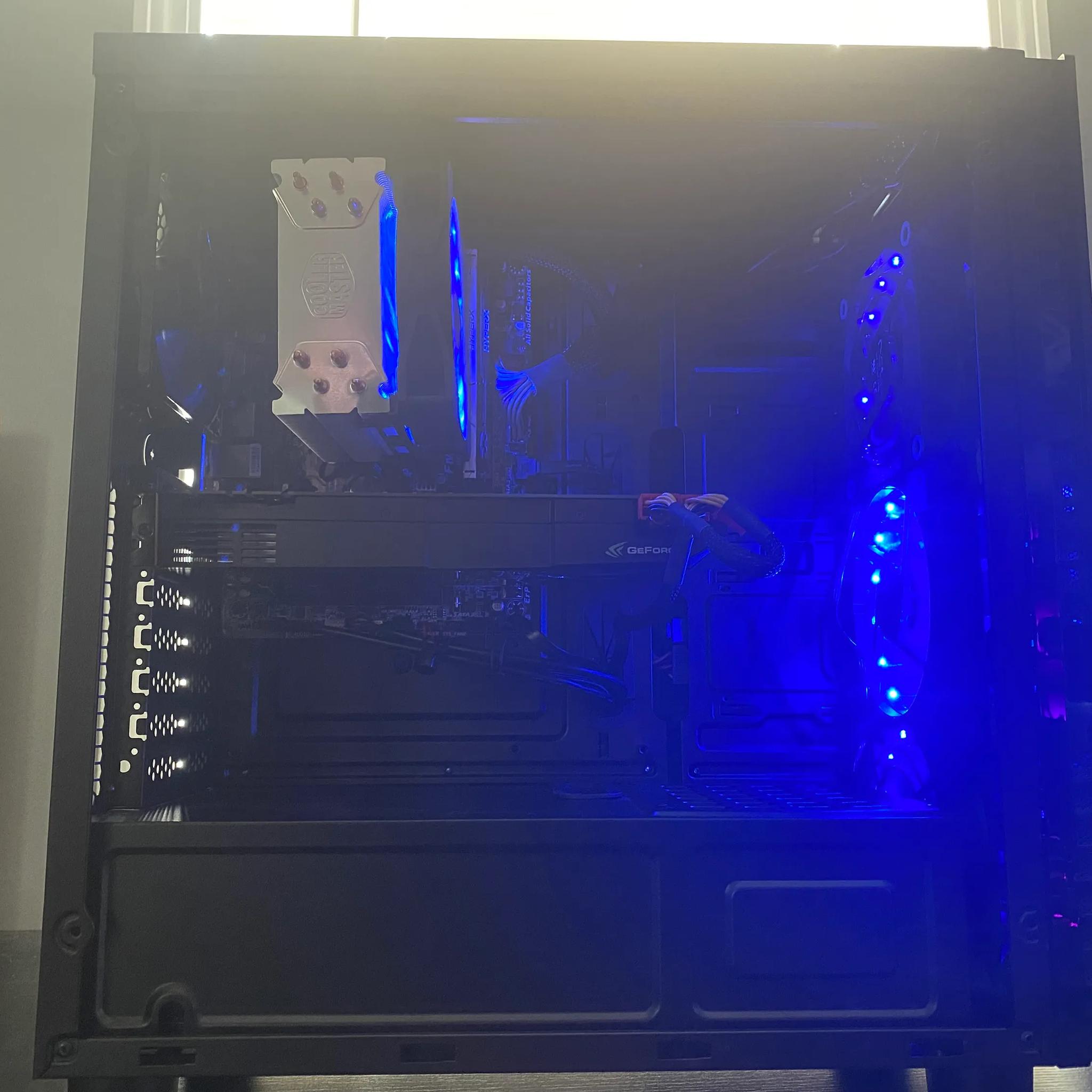 Custom PC GTX 580 AMD Athlon 860K