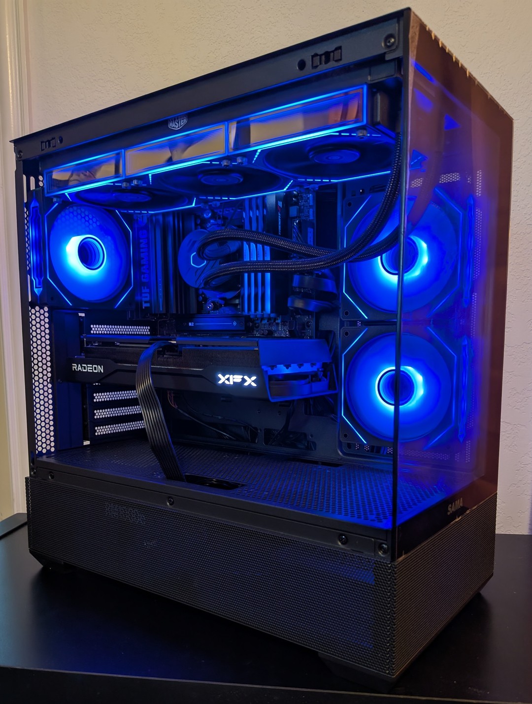 Gaming PC | RX 9060 XT 16GB | RYZEN 7 9700X | 64GB RAM | 1TB NVMe