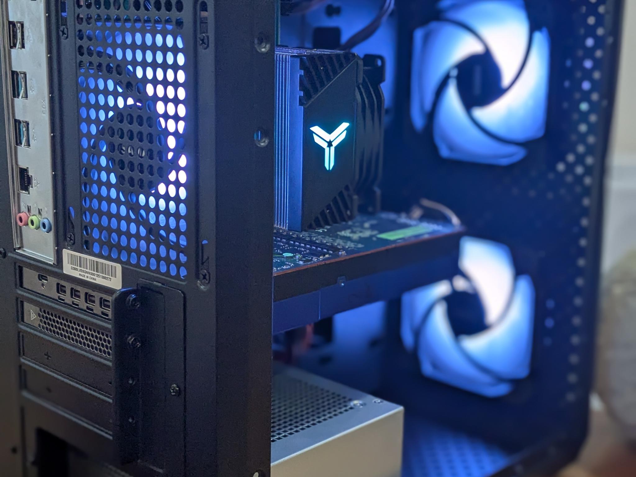 Workstation Gamer | 8 Core Xeon (same as i7), 32GB RAM, 8GB AMD W5700, 480GB SSD, Win11