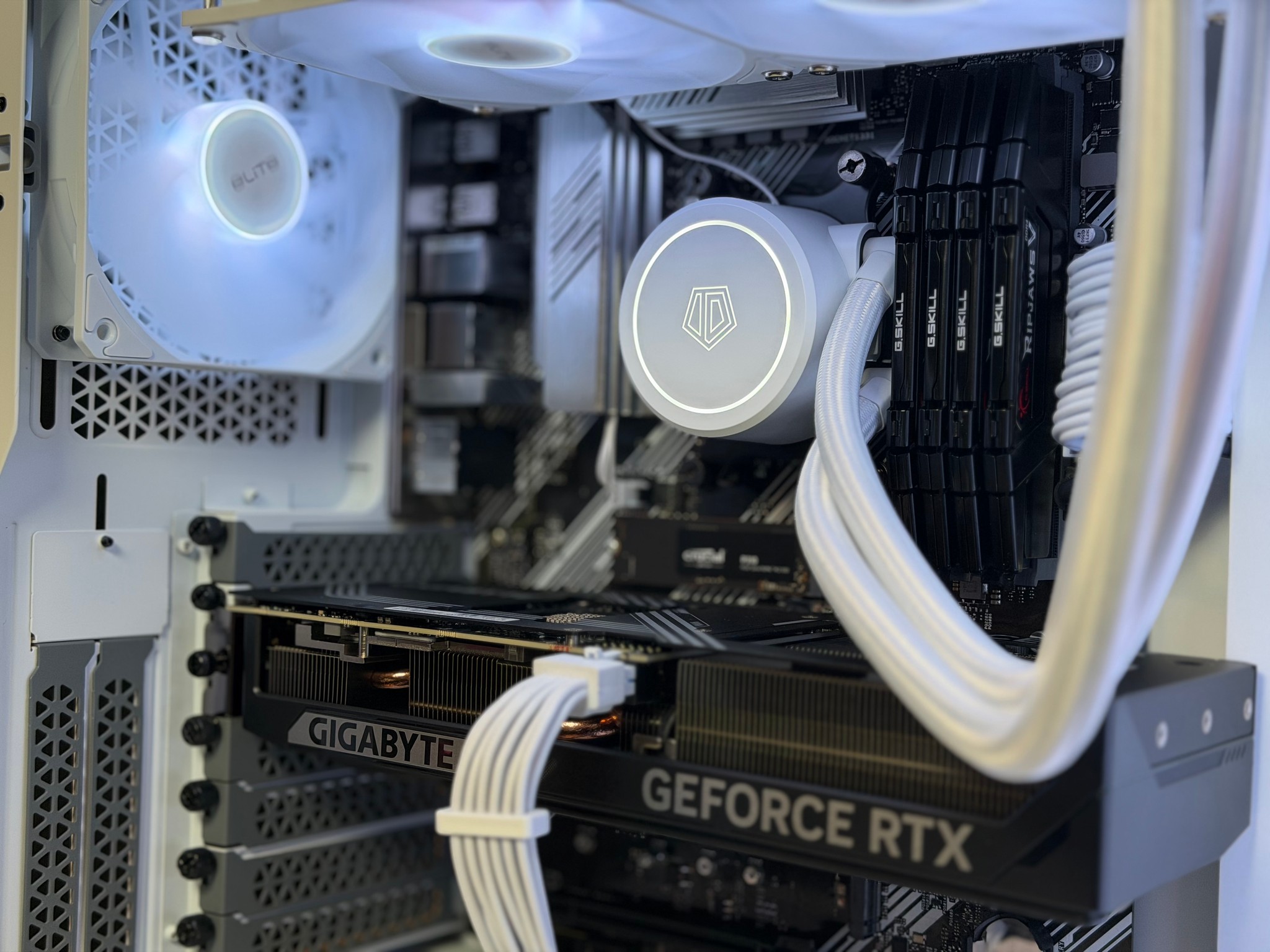 RTX 5070 Gaming PC | Ryzen 7 5800XT | 32GB RAM | 2TB NVMe | White RGB Build