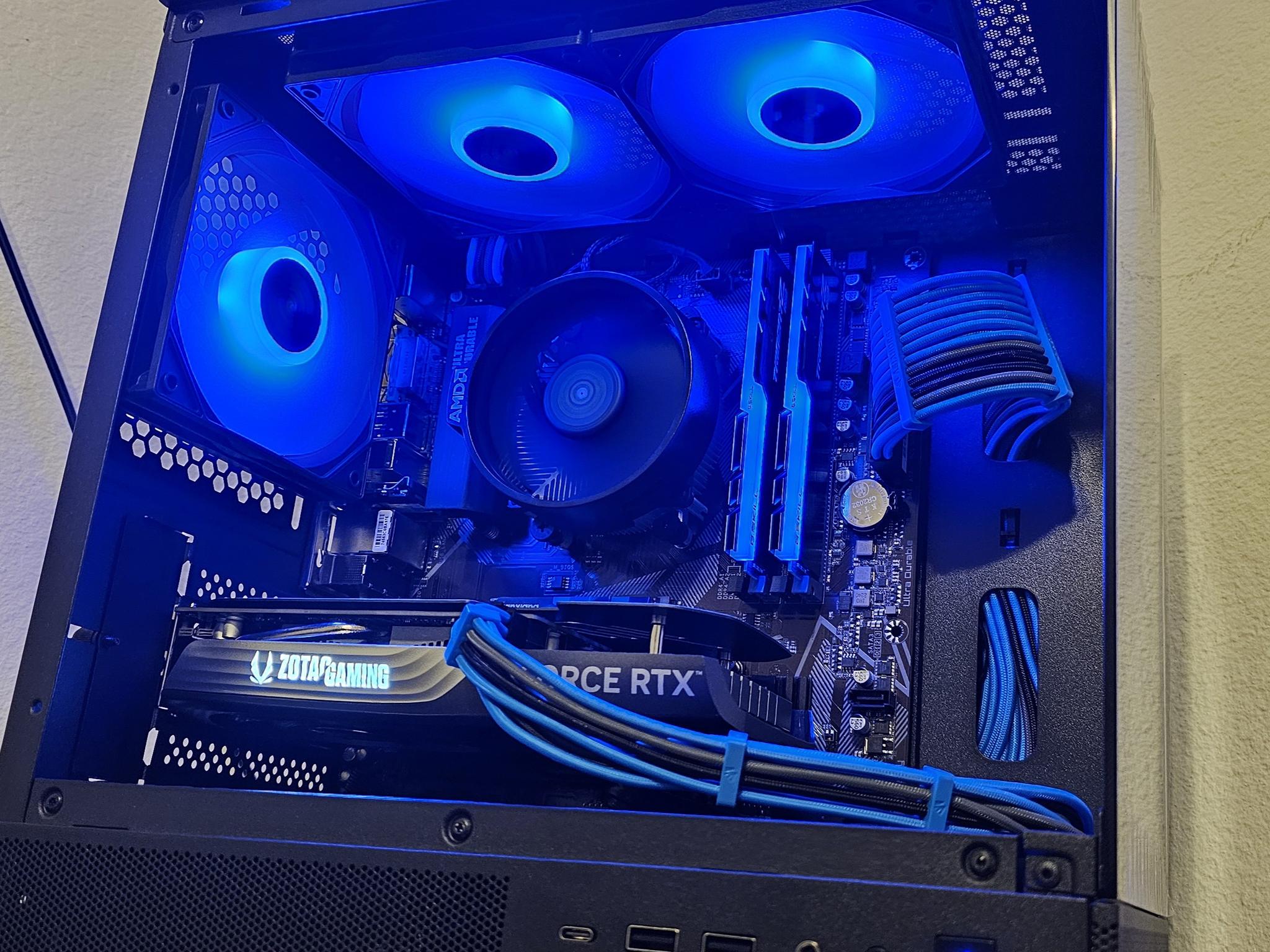 *Sale*Blue Vortex V1 R5 5600 RTX 4060 Build