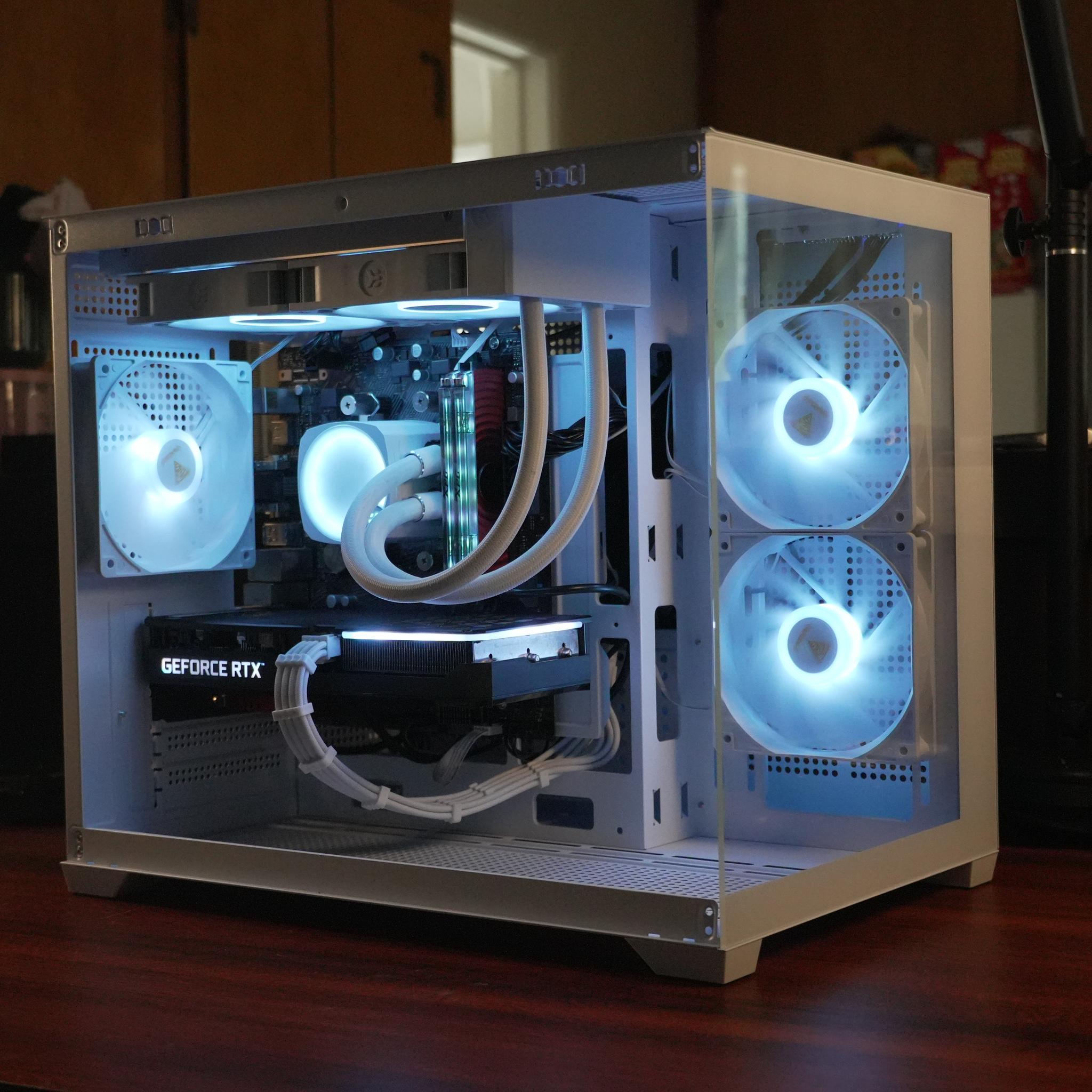White Hollow |RTX 3060 TI|RYZEN 5 5600X|16GB DDR4|500GB SSD|WINDOWS 11 PRO ACTIVATED| WIFI & BT|