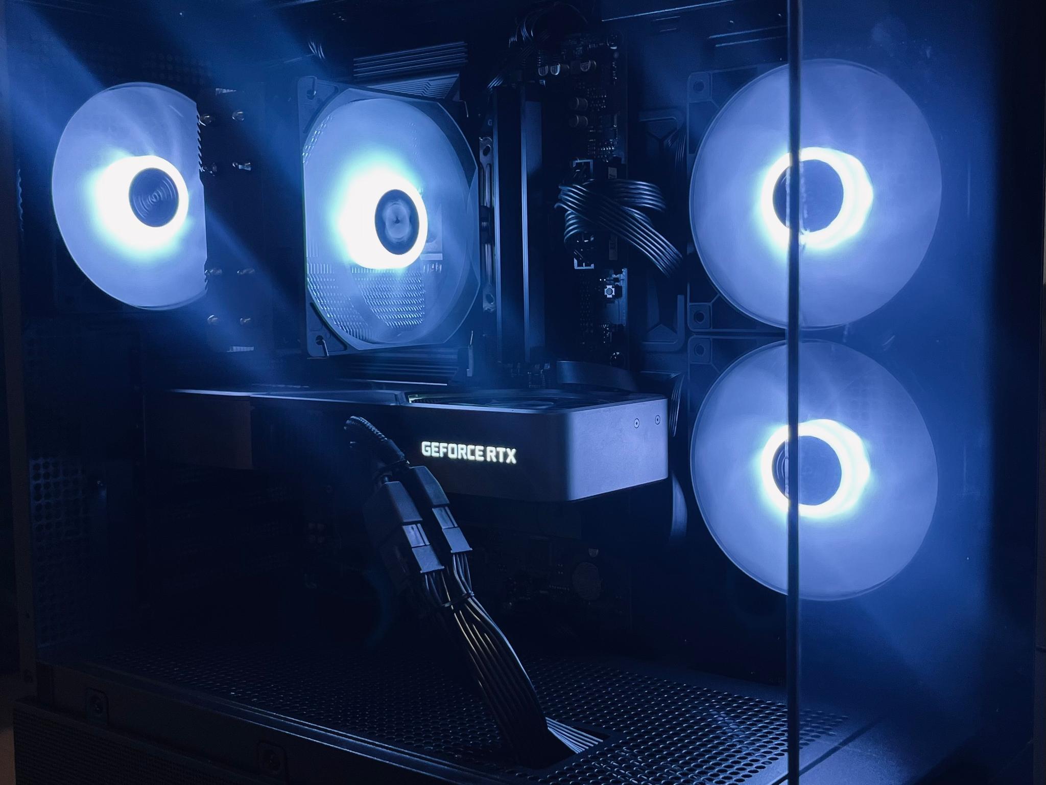 Pro Gaming PC |RTX 3080 // Ryzen 7700X // 32GB DDR5|