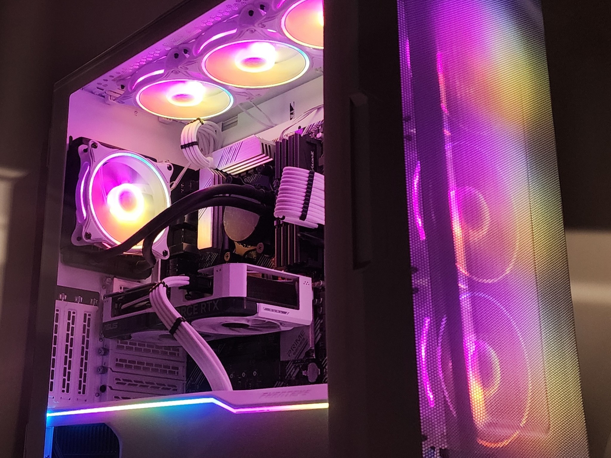 Gaming PC Ryzen 5 3600 32GB RAM 1TB SSD RTX 4060 8GB Windows 11 Computer