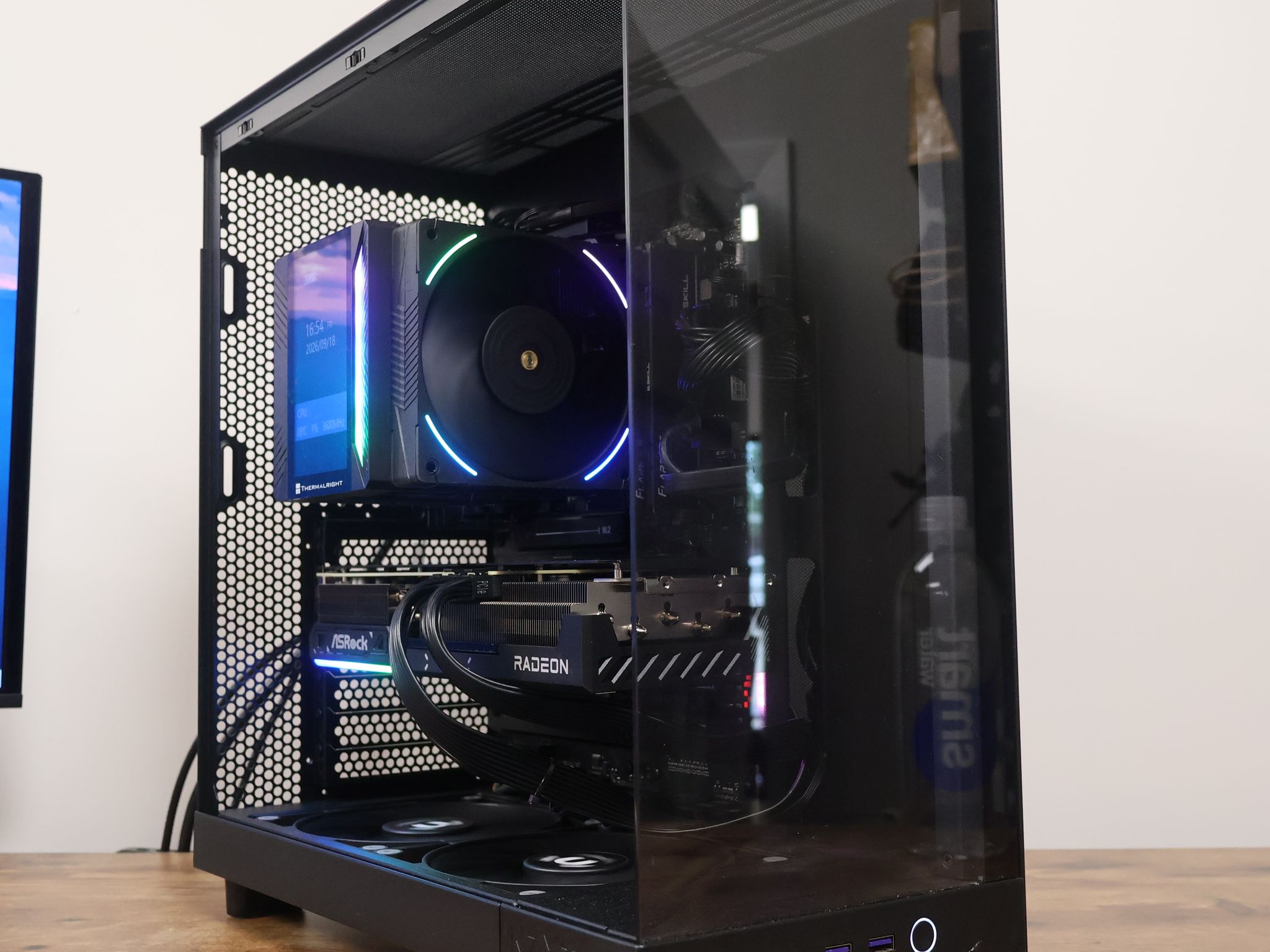 RX 9070 XT Gaming PC – Ryzen 7 7800X3D | 32GB DDR5 6000MHz | 1TB WD Black NVMe | 1440p / 4K Gaming