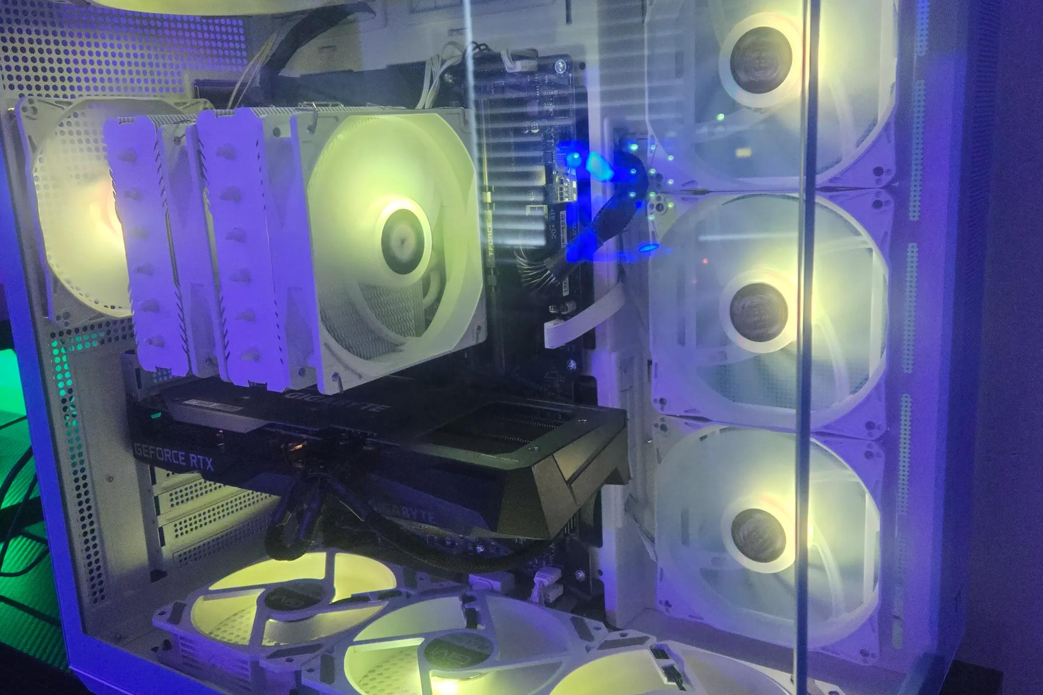 Preston Custers PC's and PC Parts