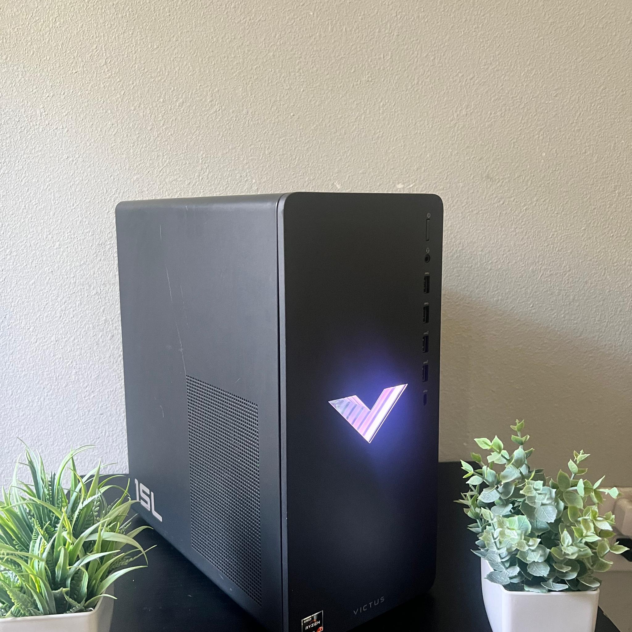 Gaming PC Ryzen 7 5700G | RX 6600 XT | 32GB Ram | 500GB SSD