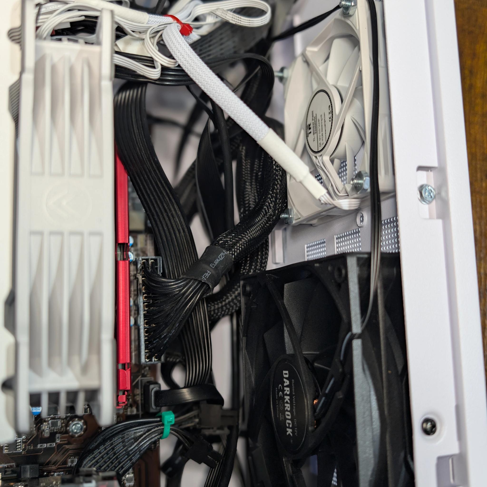 Ryzen 5 2600X GTX 1660 SUPER Gaming PC