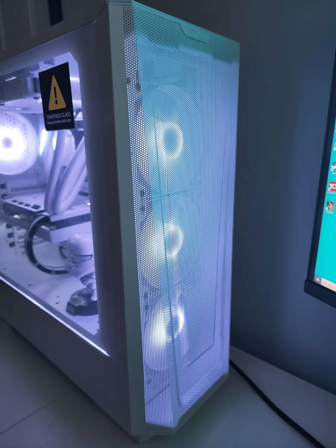 Custom Gaming PC i7 10700KF AMD RX6650 XT 32GB DDR4 500GB NVME SSD 1440 gaming