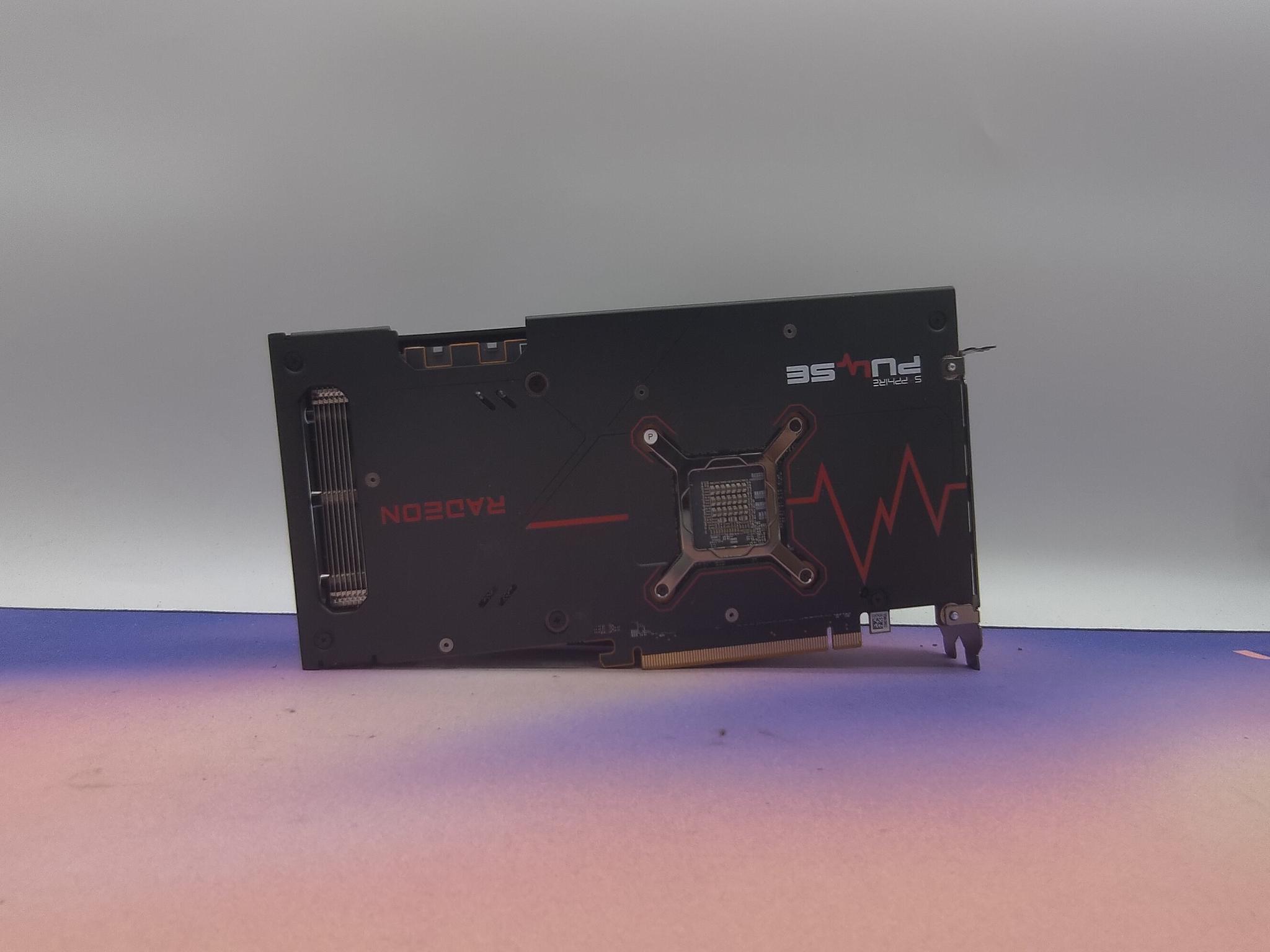 Sapphire Pulse RX 7600XT