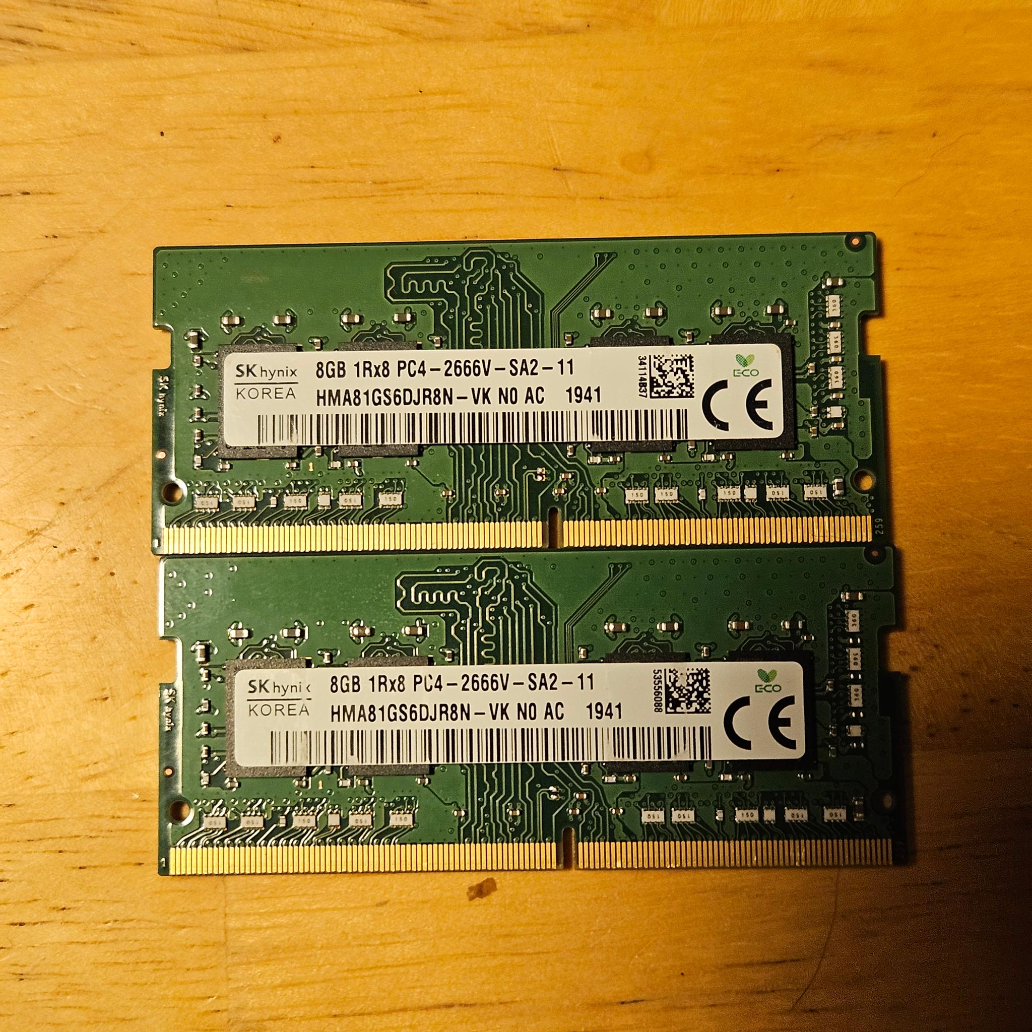 SK hynix DDR 4 SODIMM Laptop Memory 2x8GB 2666 MT/s
