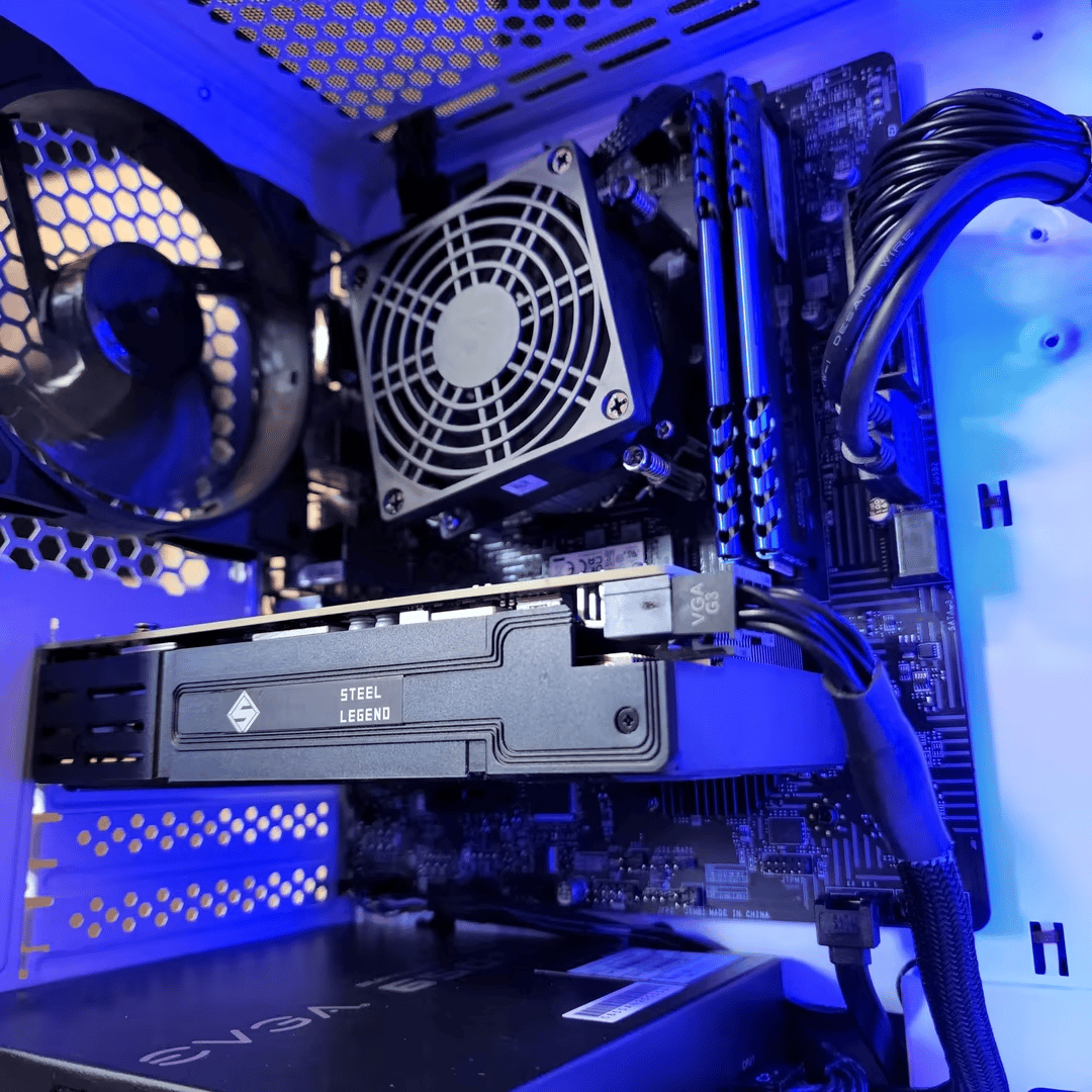 Intel Core i3 10100F // AMD Radeon RX5500 4GB // Silicon Power 16GB 3200MHz