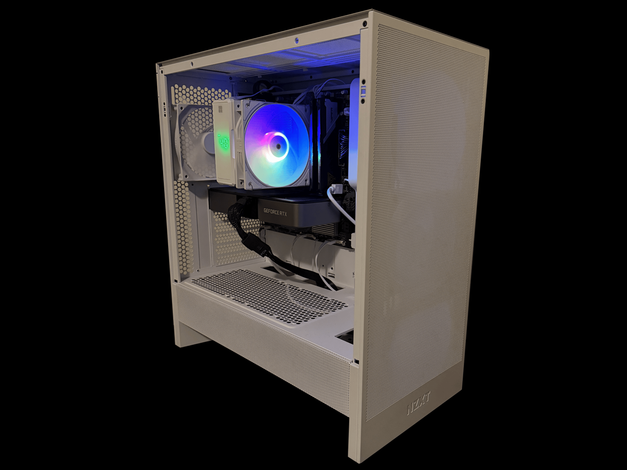 Nvidia 3070 - 7600X - 32GB RAM - NZXT H5 - Whiteout gaming pc