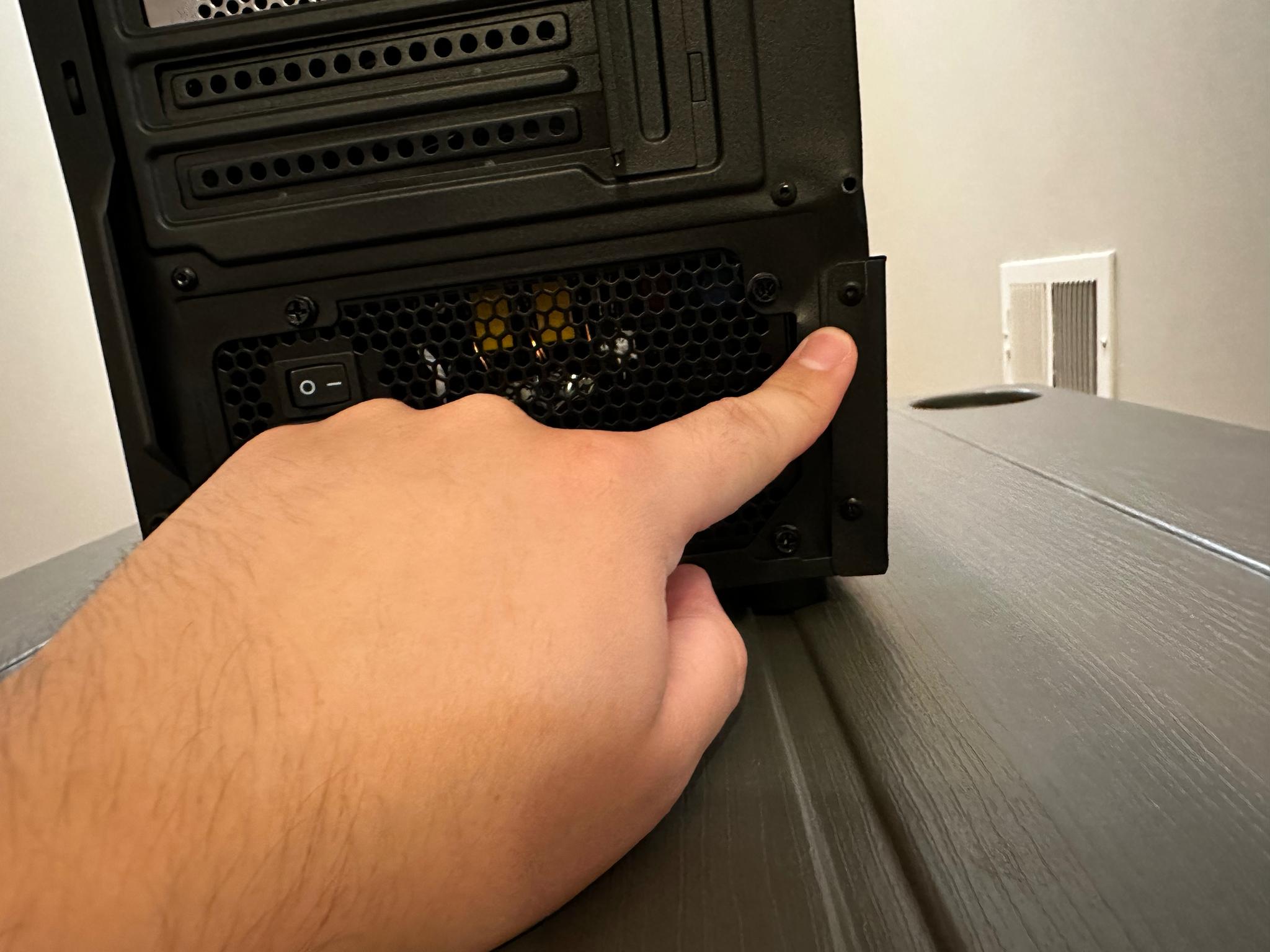 ⚫️🐜| RX 5700, Core i7, 32gb DDR4, WiFi Equipped Streaming/Gaming PC
