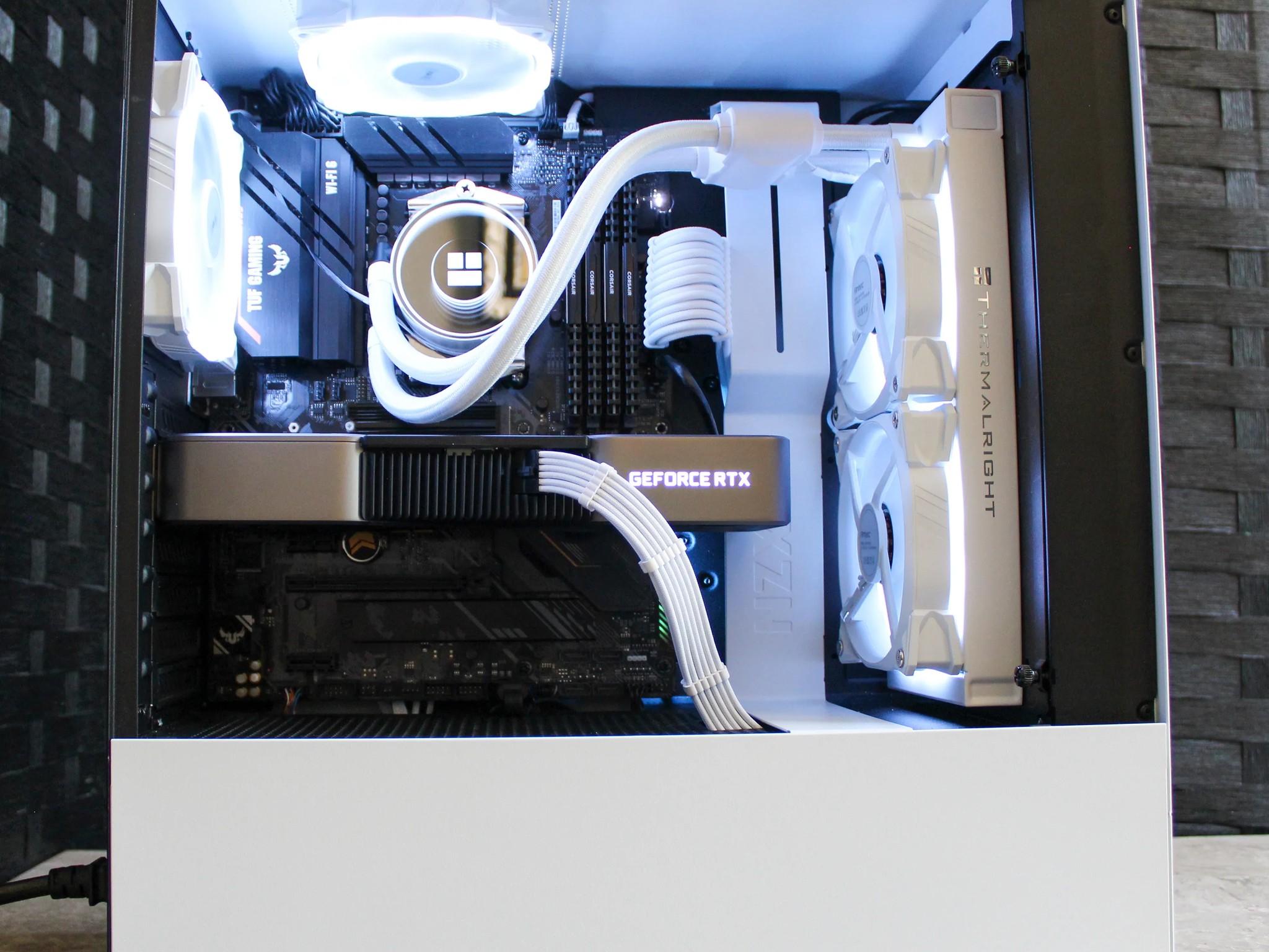 RTX3080, Ryzen 5800x, 32Gb RAM, 1TB nvme.