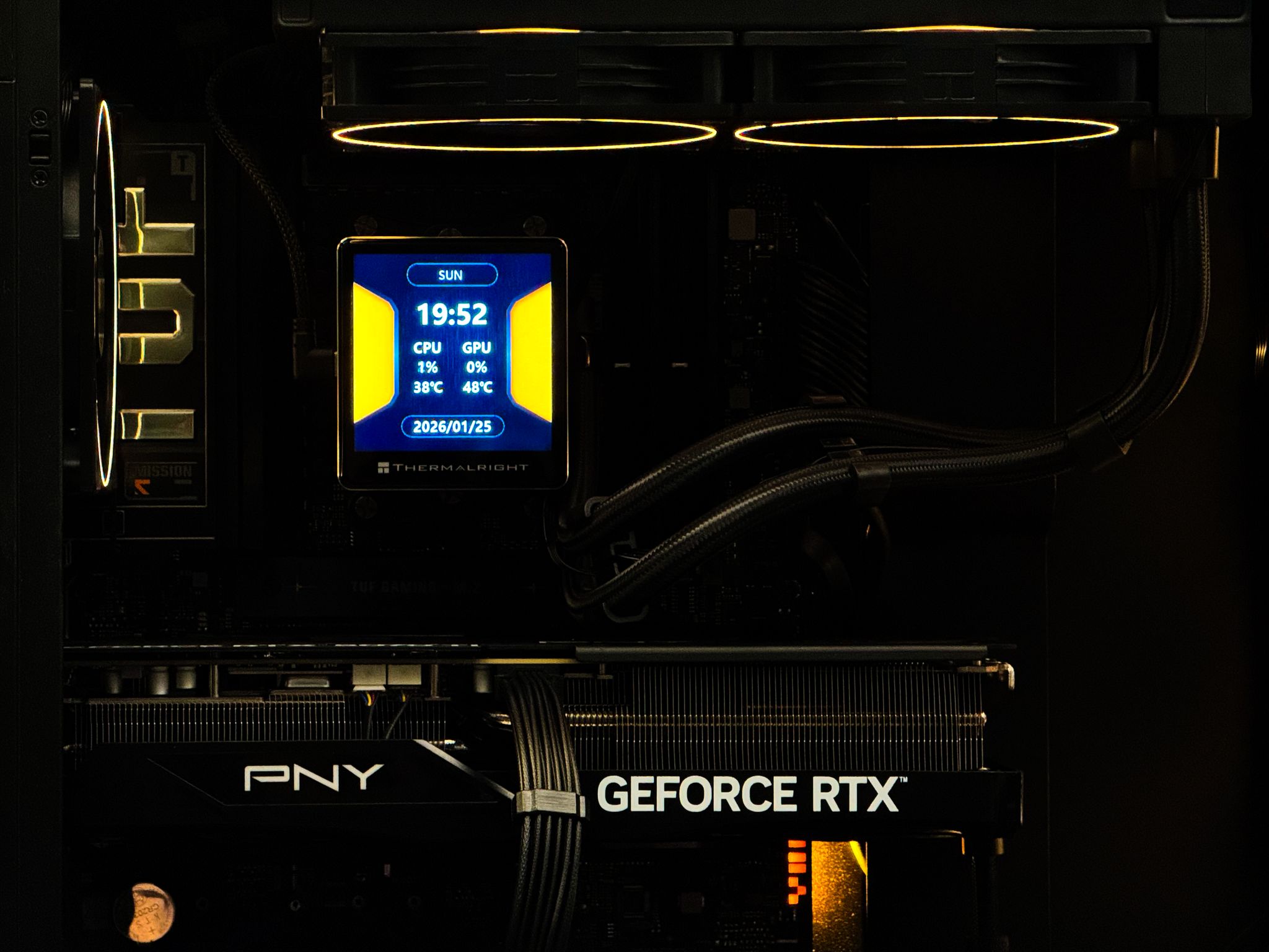 Shadowveil - Ryzen 7 9800X3D, RTX 5070Ti 16GB, 32GB DDR5, 2TB SSD, Wifi
